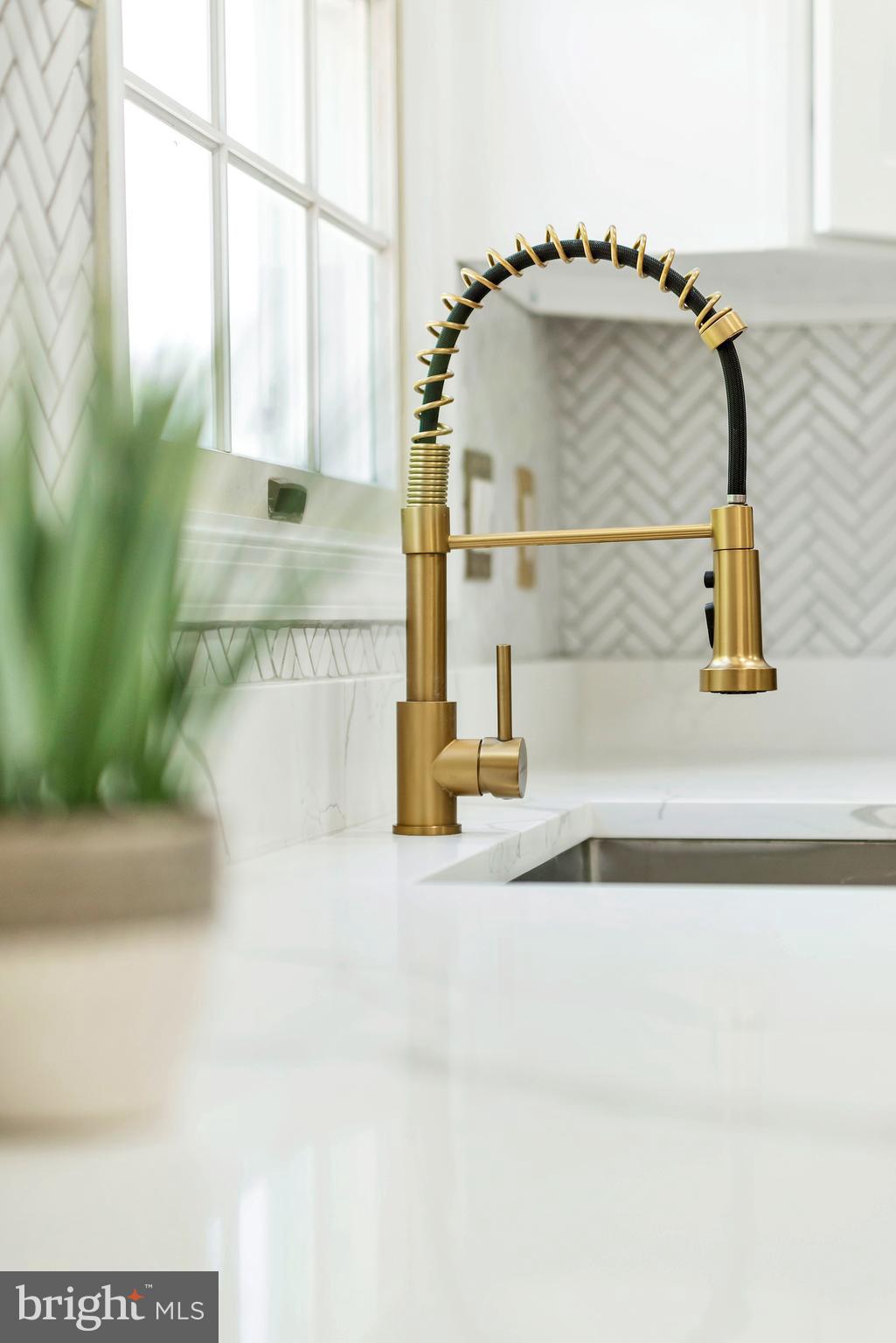 NEWBRIDGE - Residential