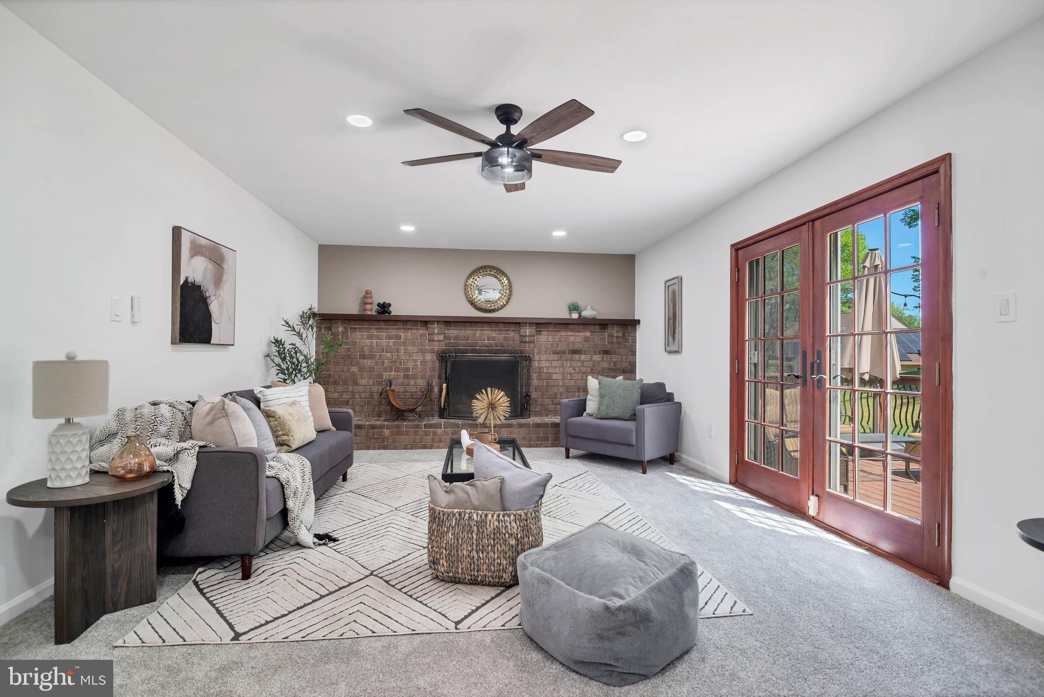 NEWBRIDGE - Residential