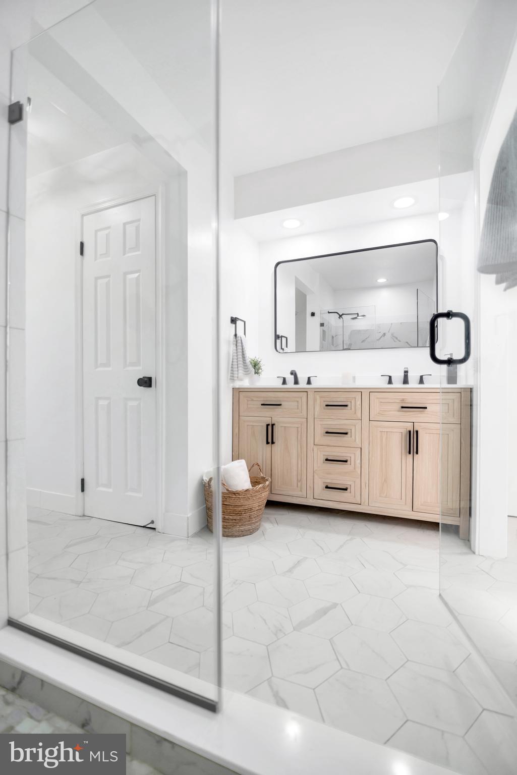 NEWBRIDGE - Residential