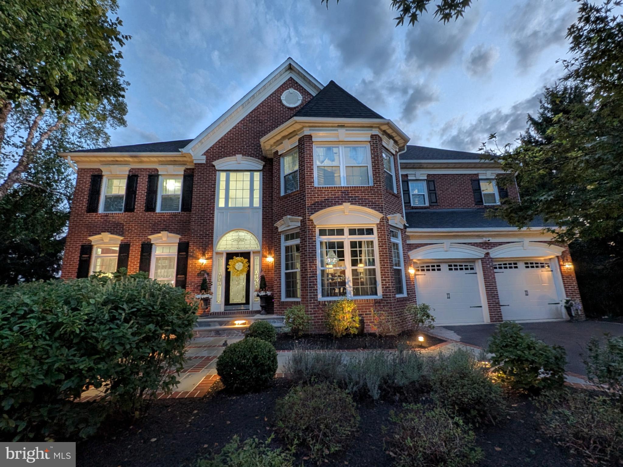 HOLLY HILLS - Residential