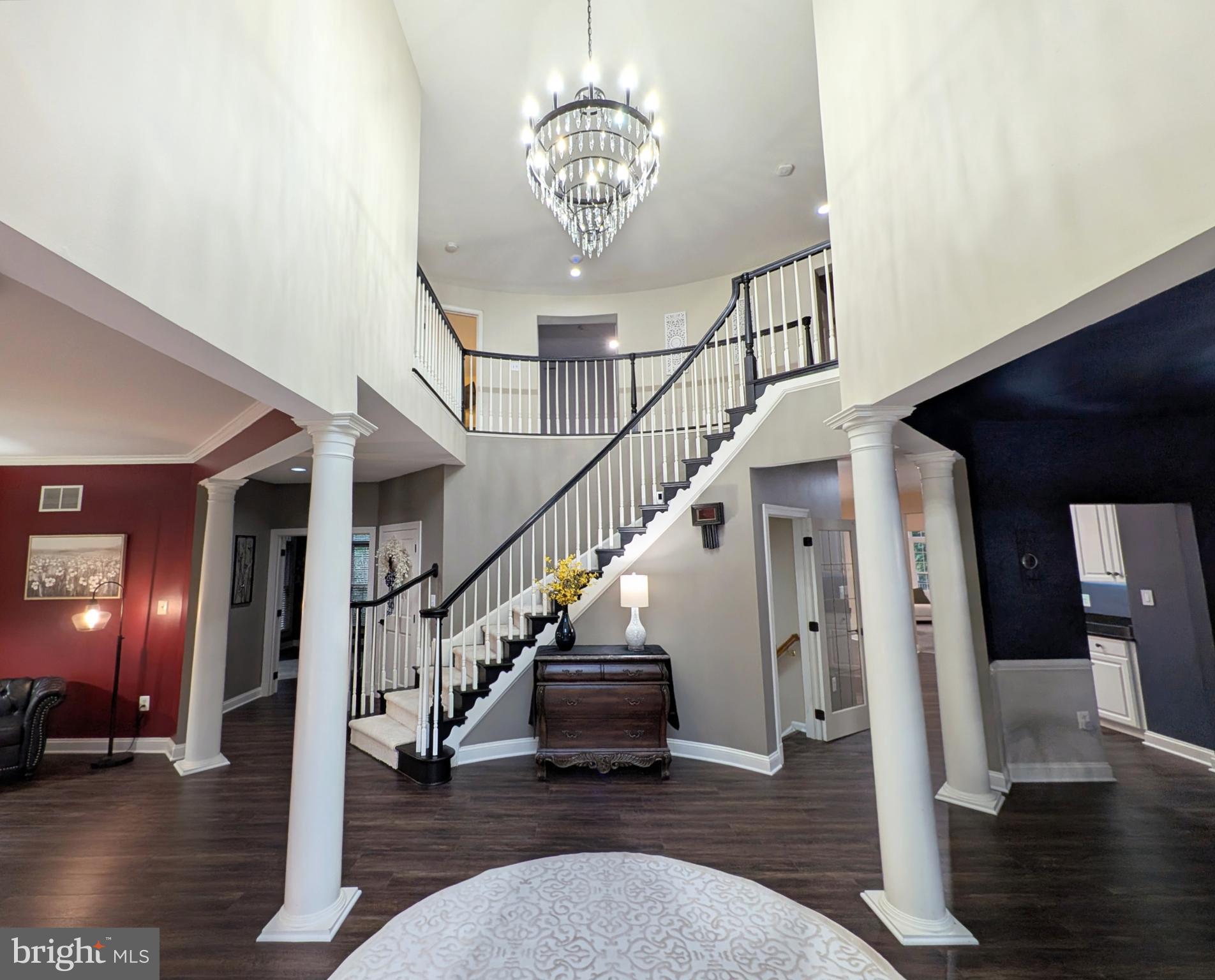 HOLLY HILLS - Residential