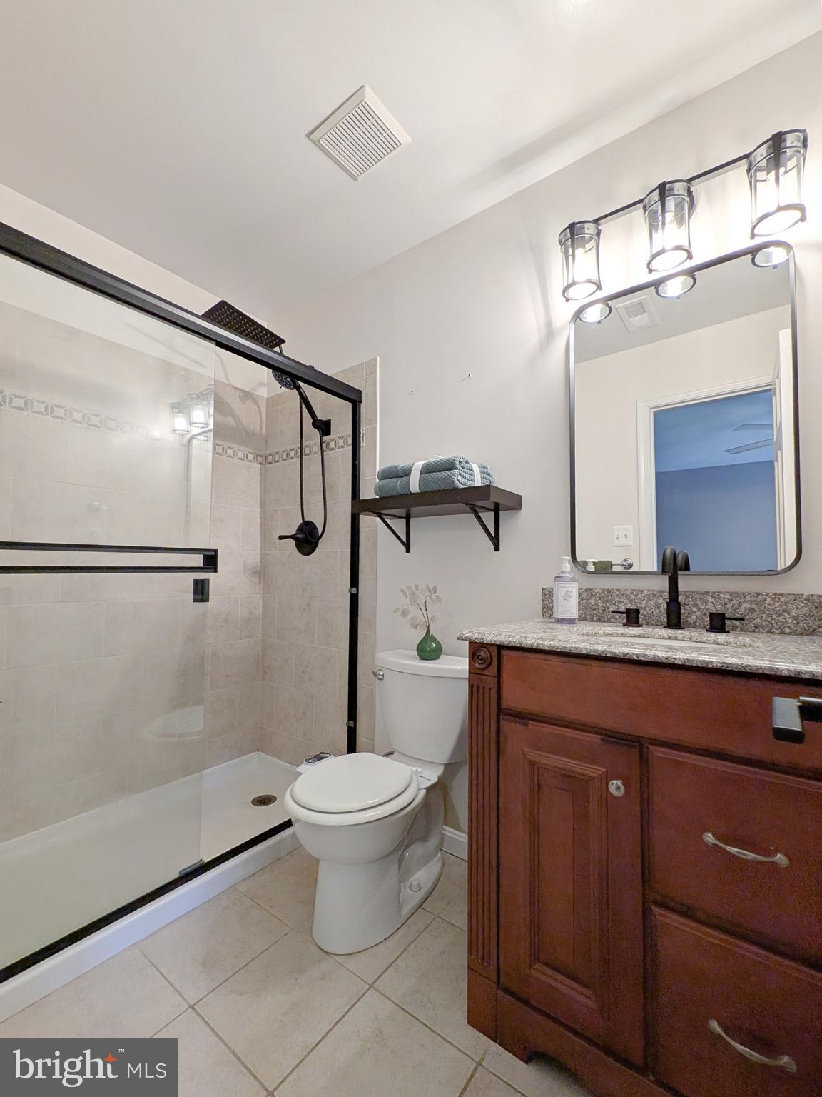 HOLLY HILLS - Residential