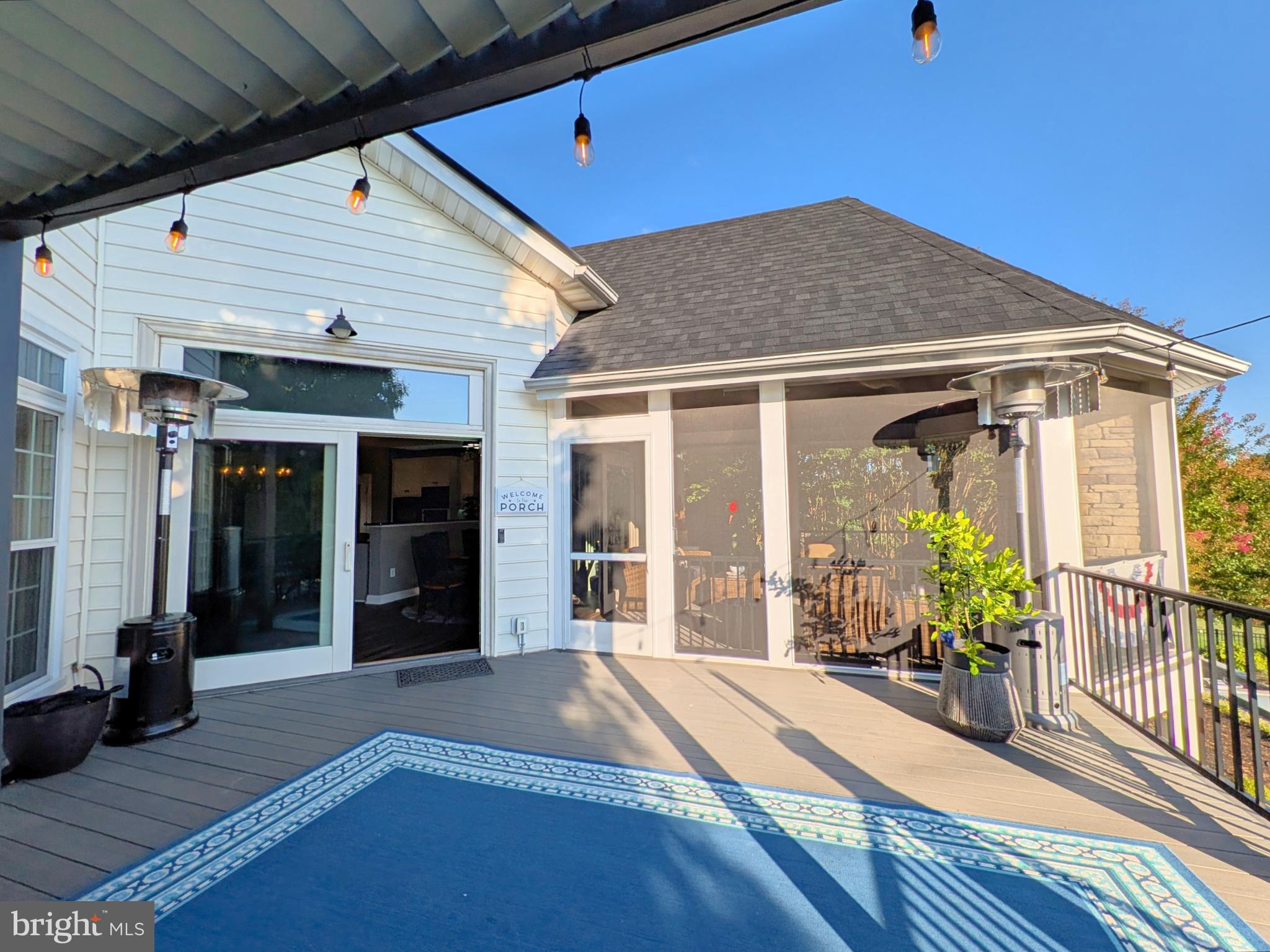 HOLLY HILLS - Residential