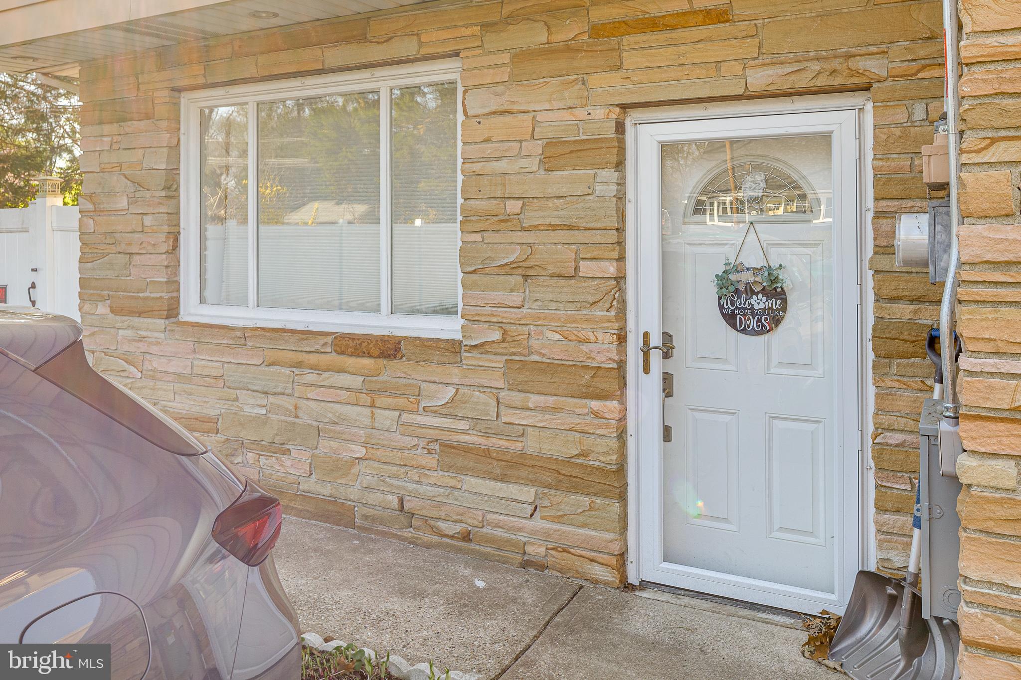 119 FLEETWOOD AVENUE