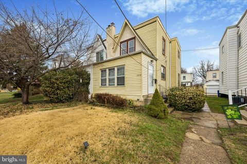 Townhouse For Sale - 1513 Yagle Avenue<br/> PROSPECT PARK, PA 19076