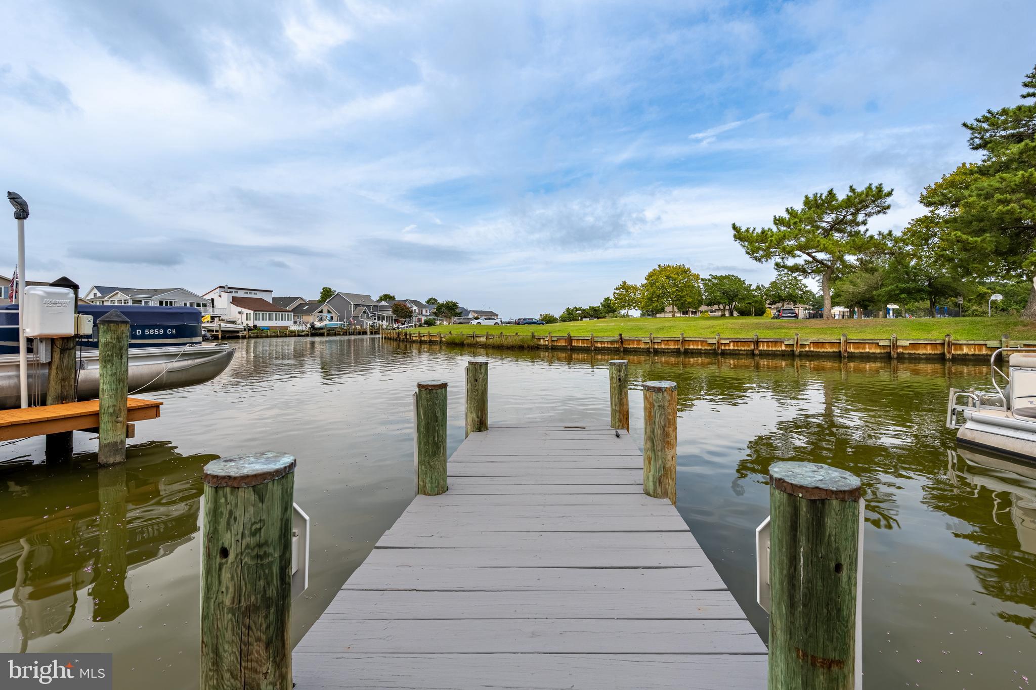 6 HARBORVIEW DRIVE