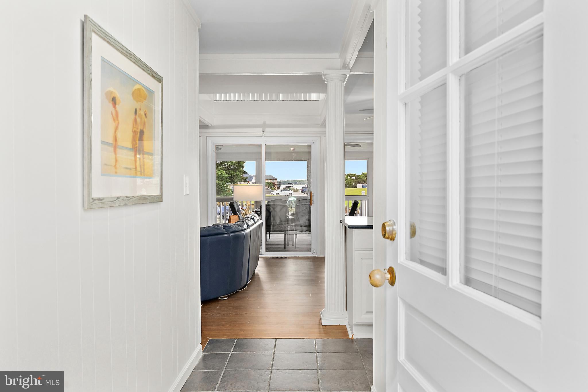 6 HARBORVIEW DRIVE