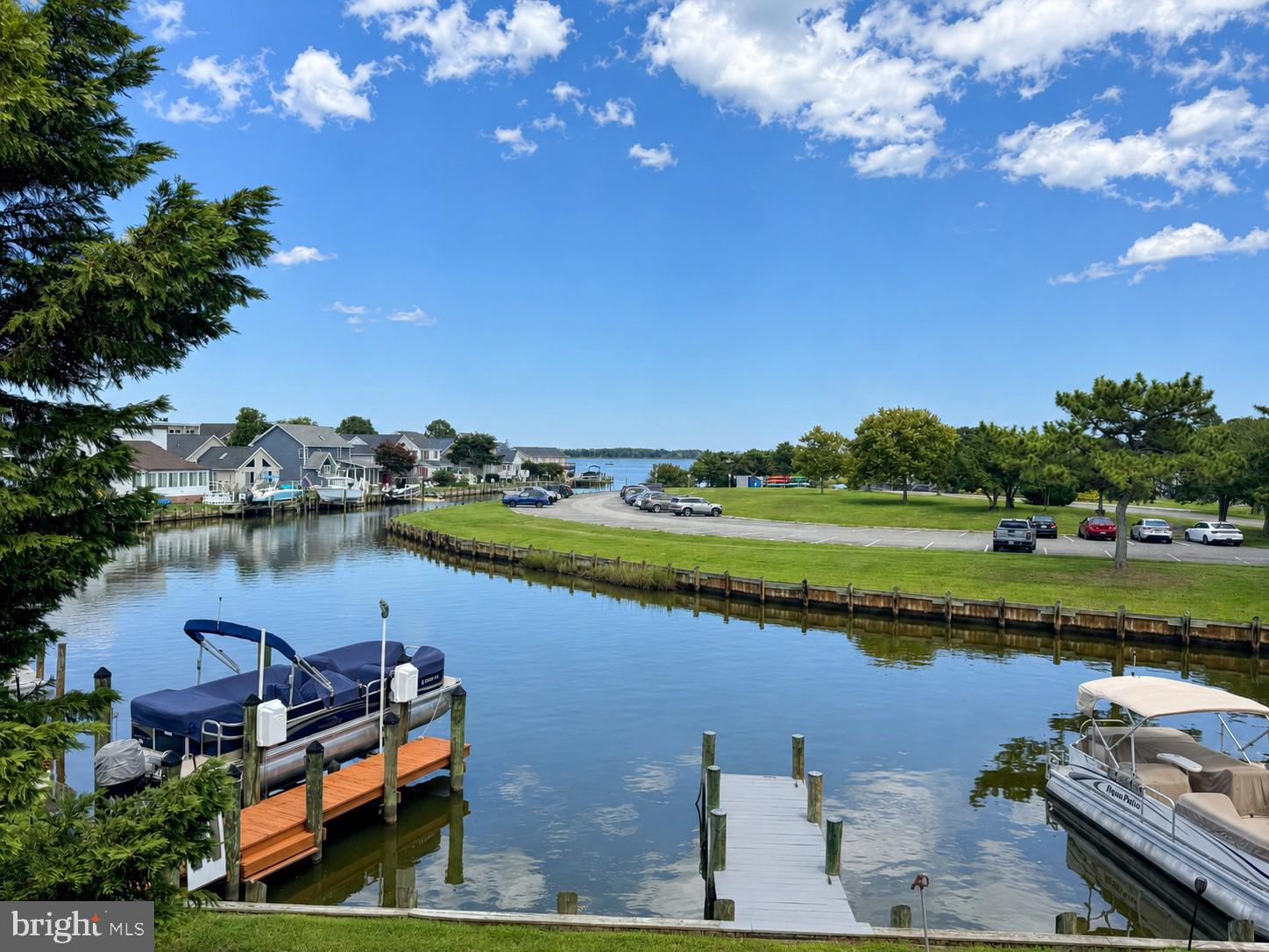 6 HARBORVIEW DRIVE