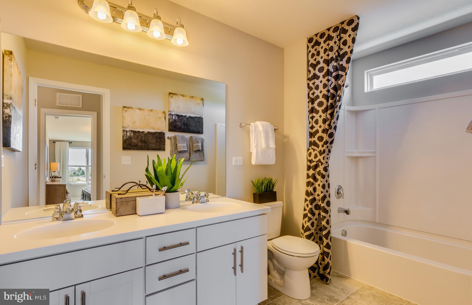 POTOMAC SHORES - Residential