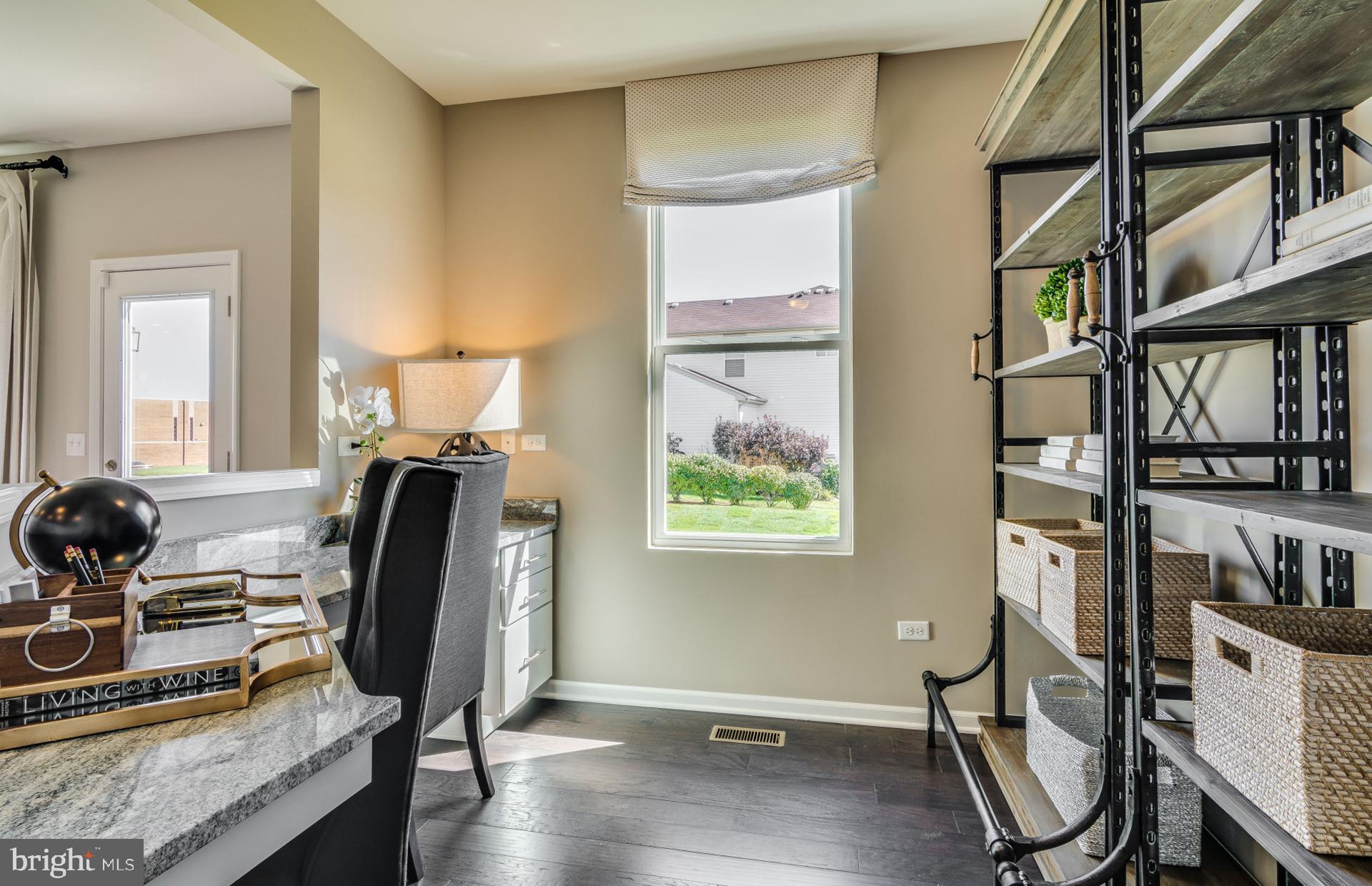 POTOMAC SHORES - Residential