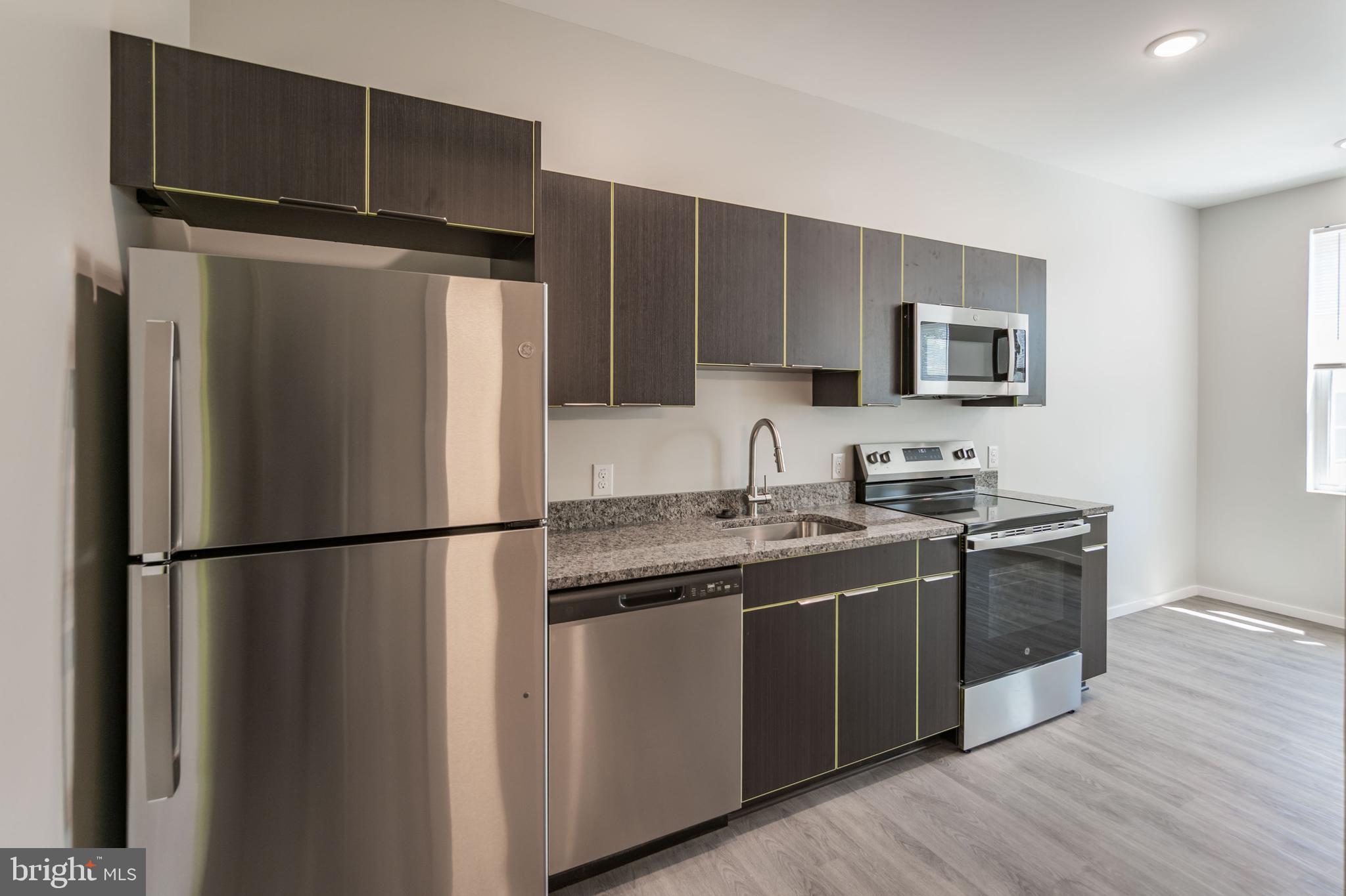 Available 8/15!
Welcome to ‘Powelton West‘ at 4124 Haverford Avenue! Located in the blossoming University City neighborhood of Philadelphia this beautiful brand new apartment community is the latest addition to the new construction boom around the world class Drexel and UPENN universities and features 51 luxury rental apartment homes. All units showcase design driven high end finishes, abundant space and access to excellent communal amenities – as well as Central Air/Heat and In-Unit Washers/Dryer combo units. Upon entering any of the apartment homes you are welcomed with an abundance of natural light flowing through large windows in the open-concept kitchen, living space and bedrooms. Kitchens are equipped with plenty of countertop and cabinet space, modern tile backsplashes, stainless steel appliances, and gorgeous hardwood flooring throughout. Generous living areas host large windows and plenty of space for your furniture or home office space. Bedrooms will comfortably fit a queen sized bed and offer plentiful closet space! The stunning bathroom spaces feature designer tile in the tub/shower combos beautifully accenting the finishes throughout this space. Finally, on top of it all, the building also offers a spacious communal roof deck with a sweeping view reaching all the way to the center city skyline! Conveniently located close to everything University City has to offer, including UPENN, DREXEL, Fairmount Park, The Philadelphia Zoo, Area Highways, Public Transit & tons of local hip cafe’s, restaurants, and breweries. Don’t miss your opportunity to be a part of this exceptional apartment community. Schedule a tour with our agents today and discover your new haven in University City!
Lease Terms: Generally, 1st month and 1-month security deposit are due at, or prior to, lease signing. Landlord may require other terms such as last month’s rent upfront—$ 65 application fee per applicant. Tenants are responsible for: electricity, gas (if applicable), cable/internet, and a $10/mo technology fee. Water is a flat monthly fee of $60. $25 service fee plus cost of the air filter will be charged quarterly for routine air filter replacement.Additional fees or requirements may be applicable for units with Homeowners or Condo Associations. Landlord Requirements: Applicants to make 3x the monthly rent in verifiable gross income, credit history to be considered, have no evictions within the past 5 years, and must have a verifiable rental history with on-time rental payments. Exceptions to these criteria may exist under the law and will be considered. Cosigners will be considered.
*Price reflects the net effective rent after a 1 month credit is applied to a 12 month lease at $1,350/mo.
*Pets are conditional on owner’s approval and may require an additional fee, Cats & dogs are $50 / monthly per pet, if accepted.
*Listing photos are of multiple units in the building. Finishes will match, layouts may vary slightly.