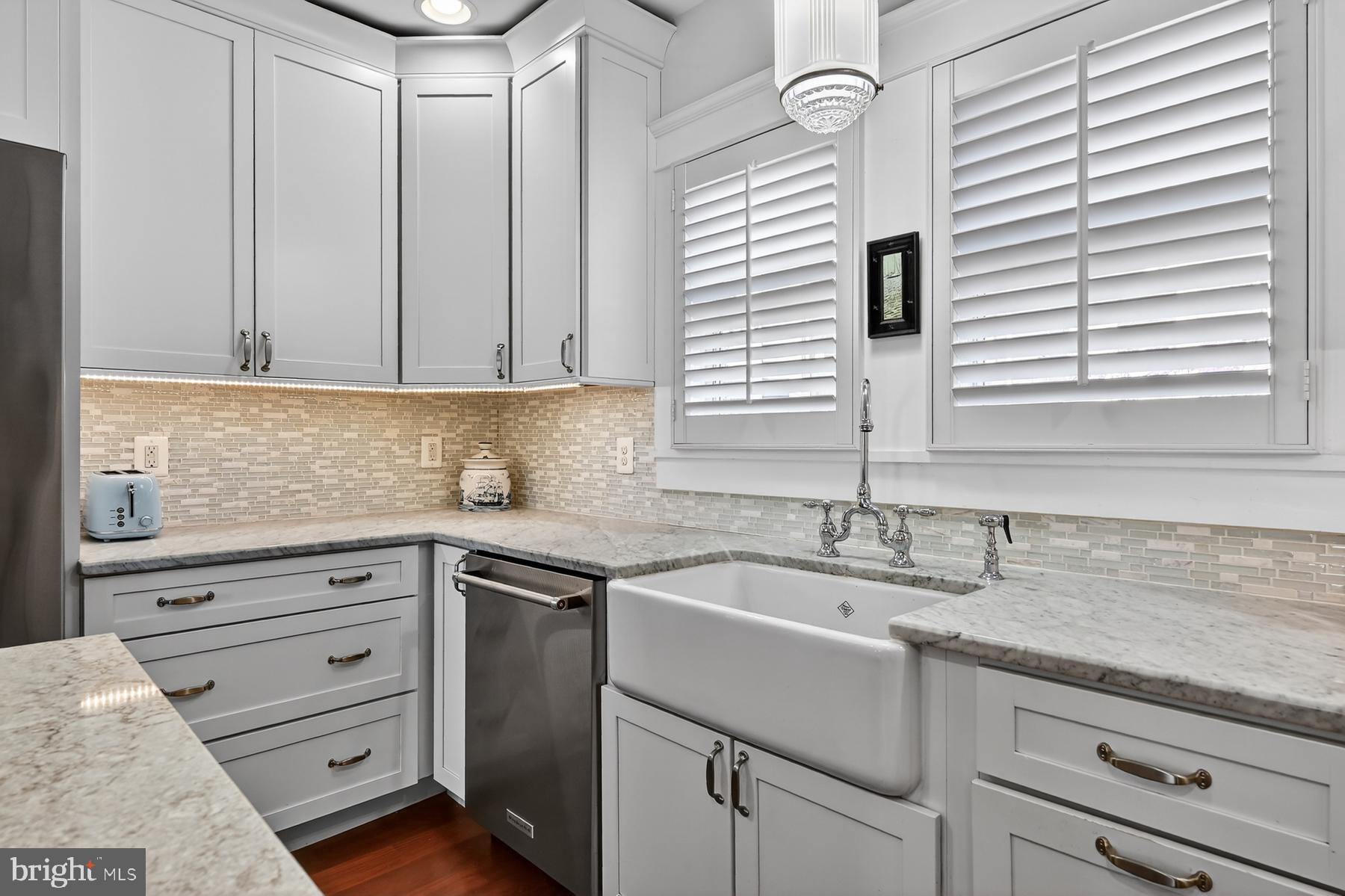 HISTORIC DISTRICT - Residential