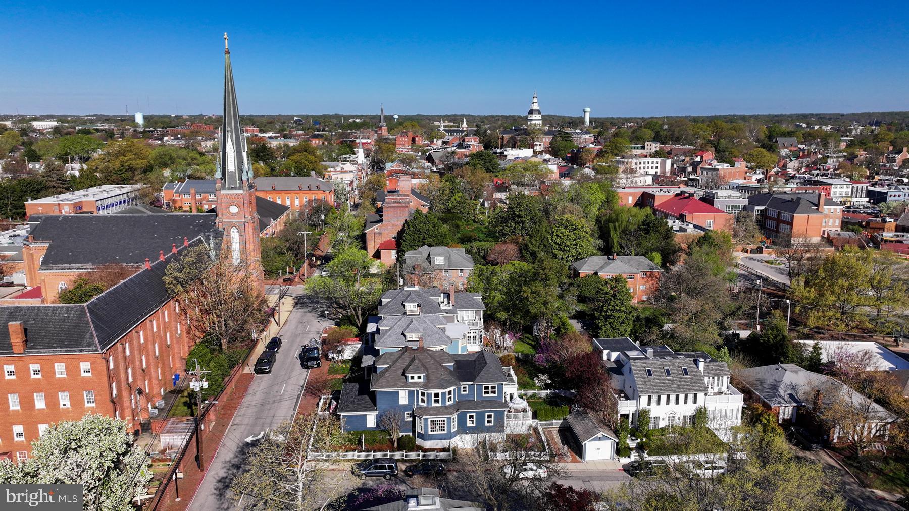 HISTORIC DISTRICT - Residential
