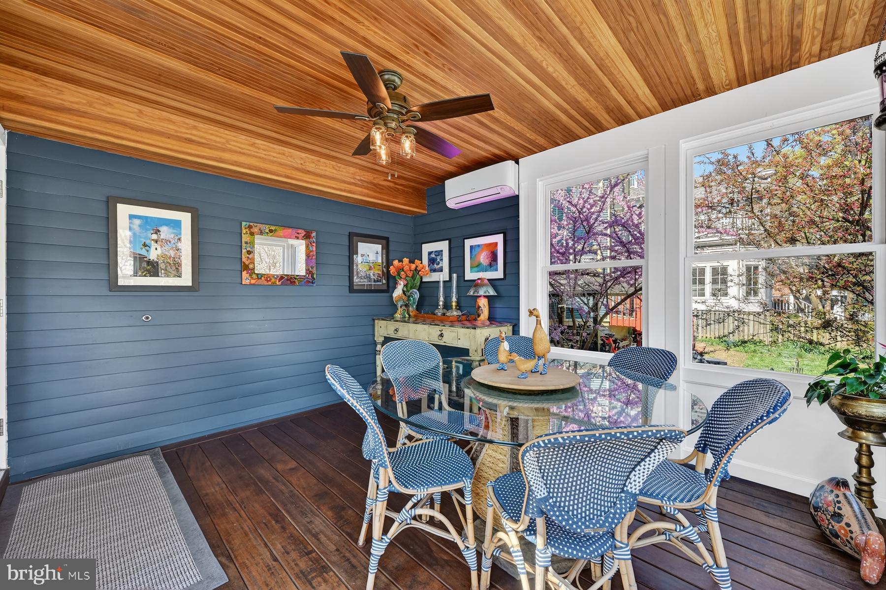 HISTORIC DISTRICT - Residential