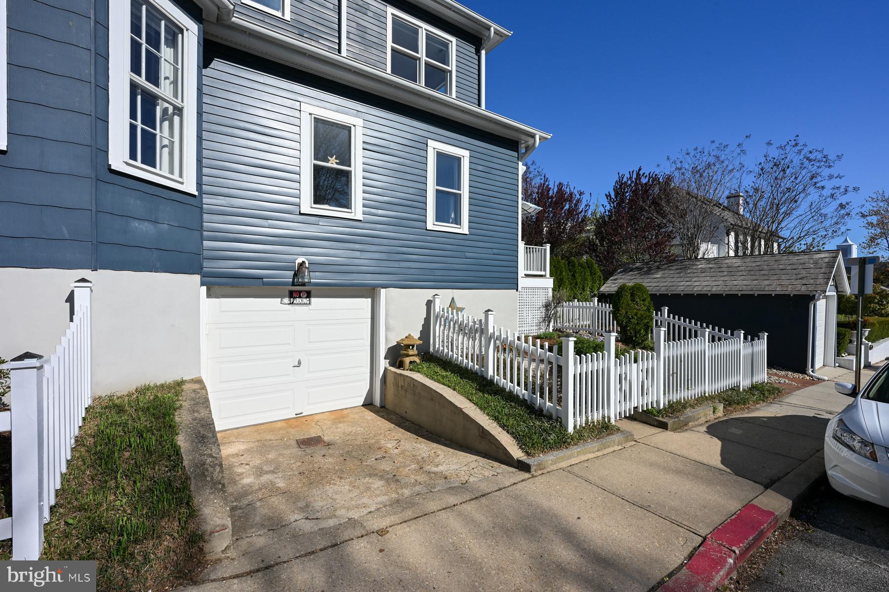 HISTORIC DISTRICT - Residential