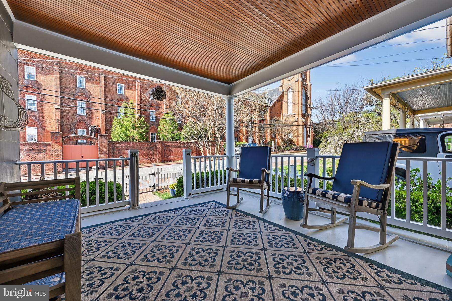 HISTORIC DISTRICT - Residential