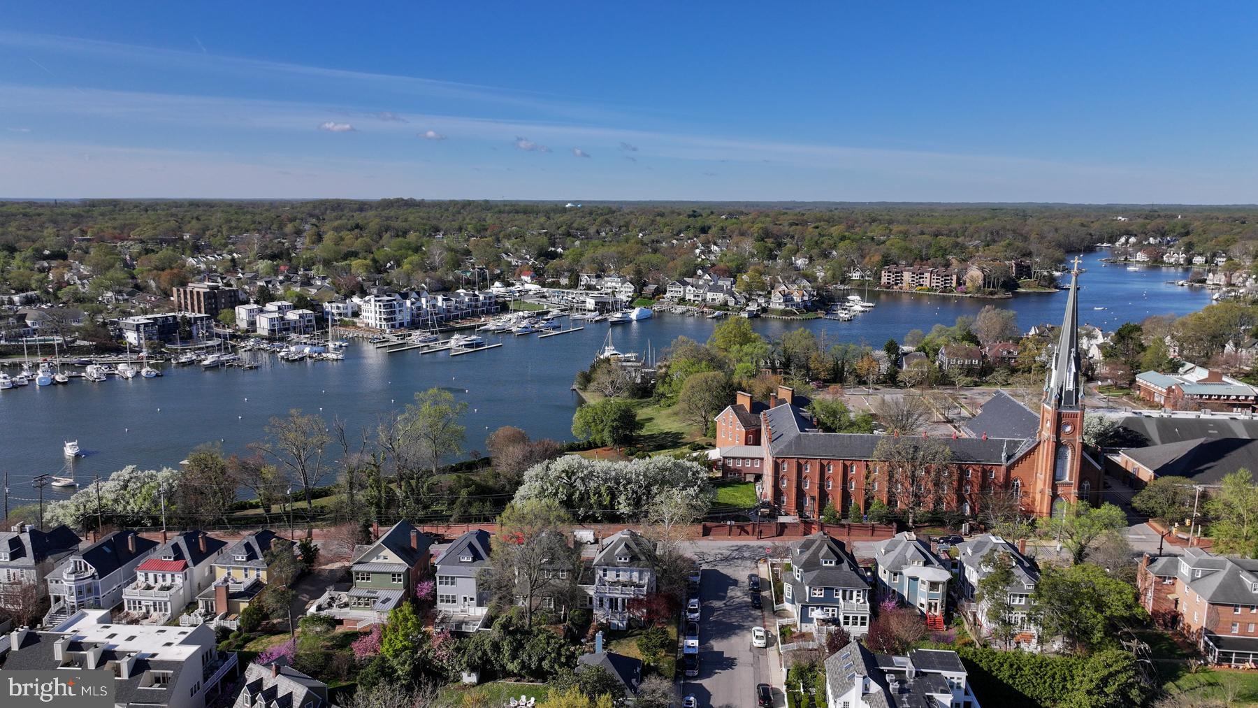 HISTORIC DISTRICT - Residential