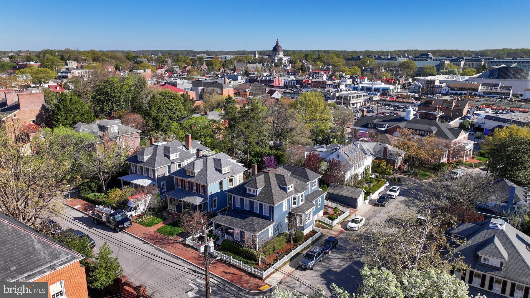 HISTORIC DISTRICT - Residential
