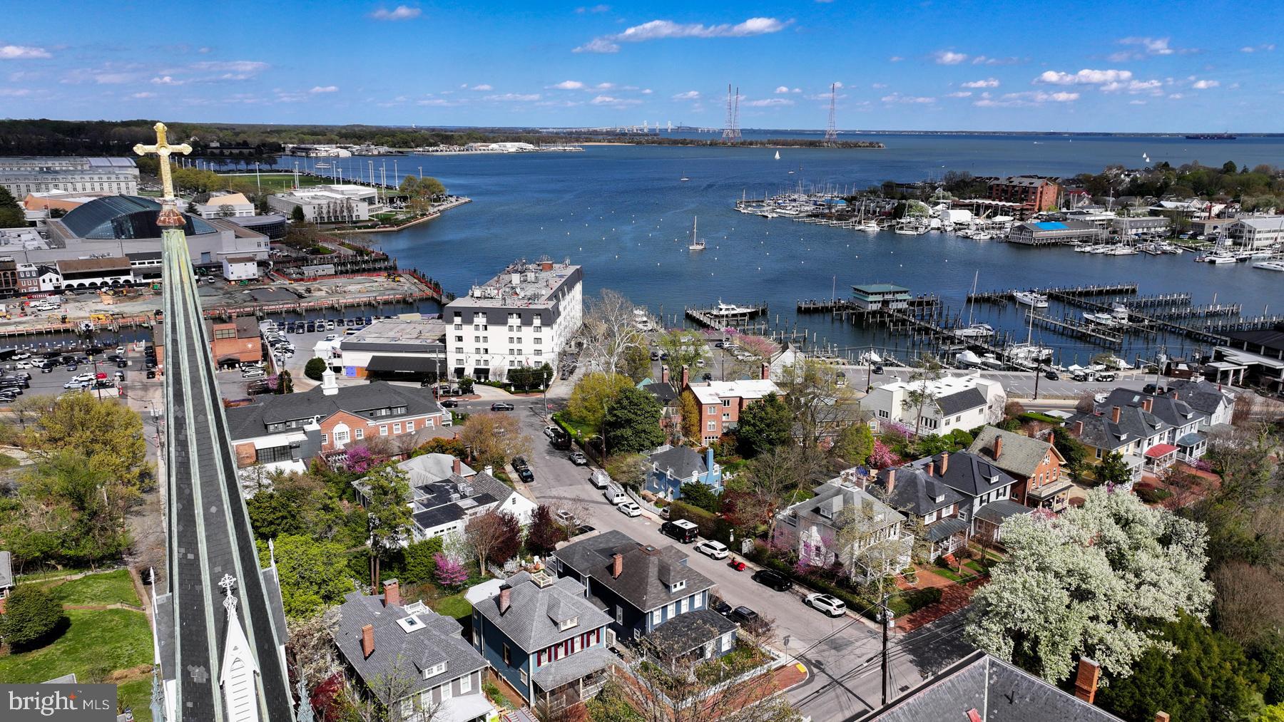 HISTORIC DISTRICT - Residential