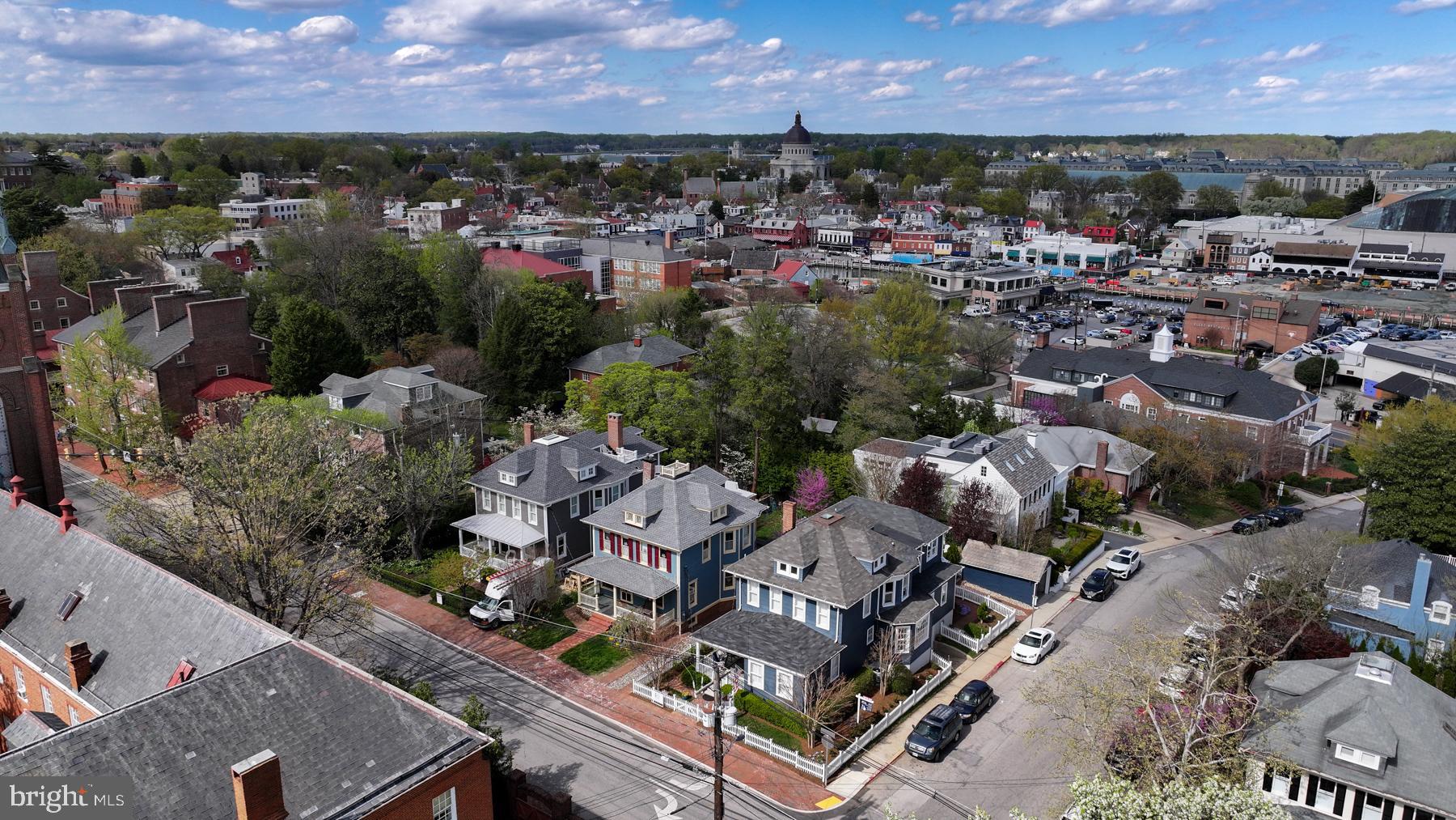 HISTORIC DISTRICT - Residential