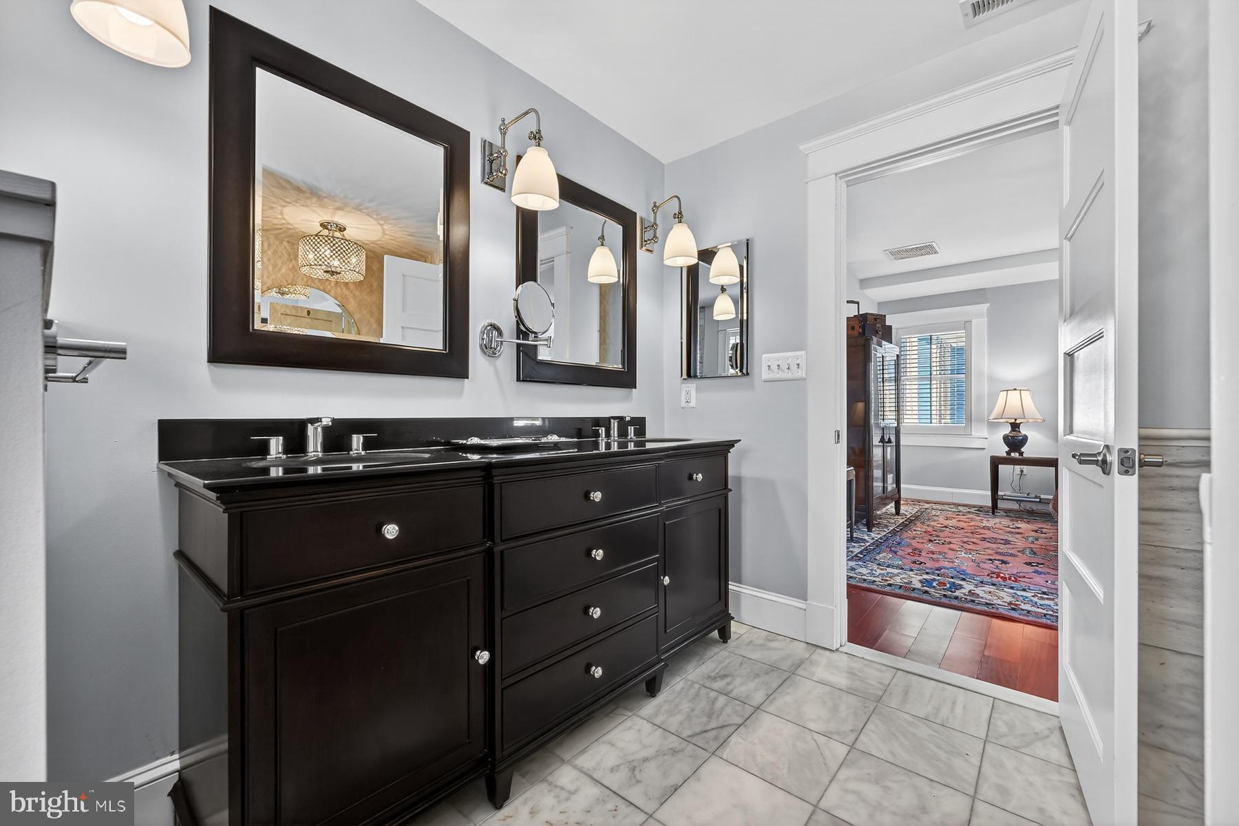 HISTORIC DISTRICT - Residential