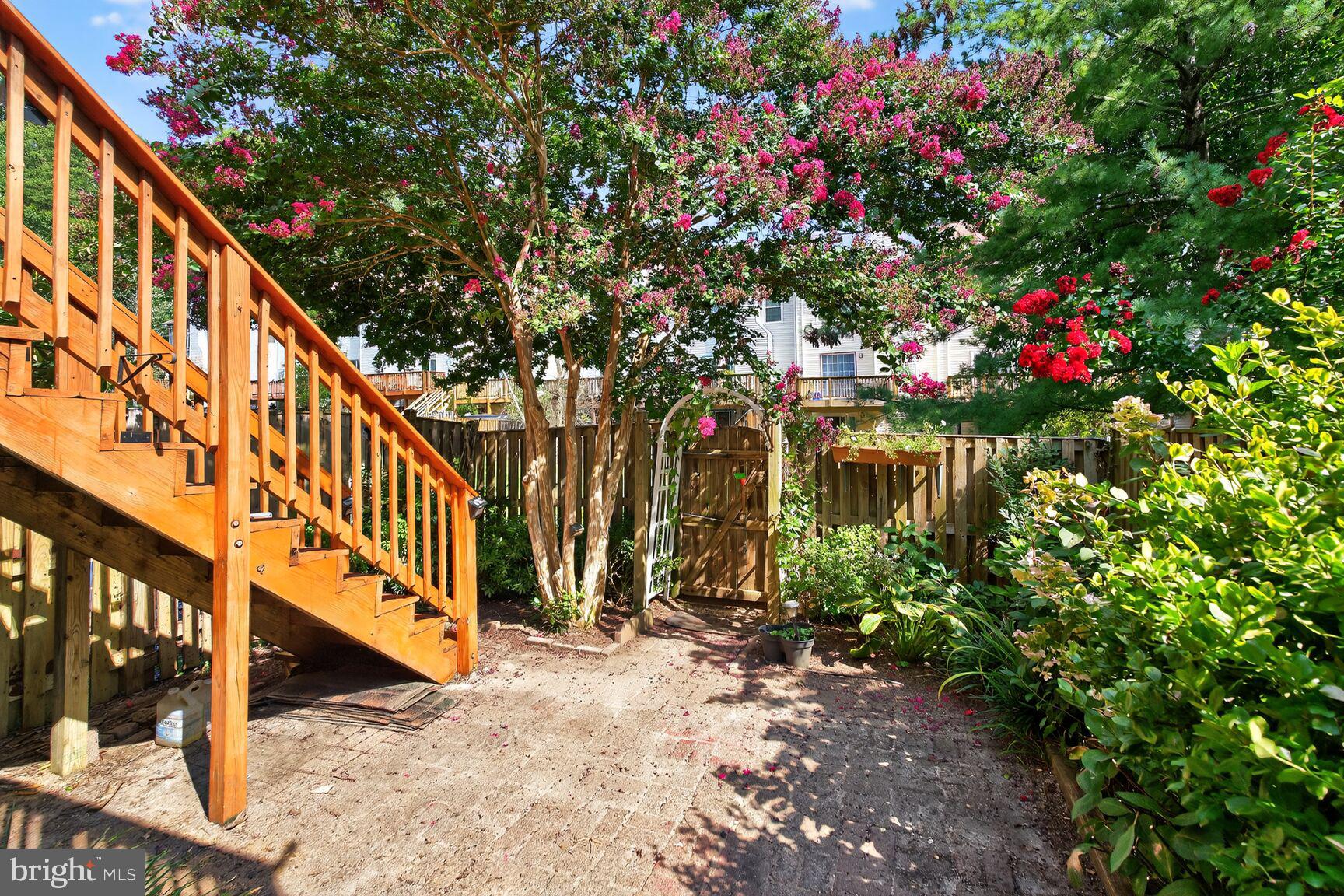 RUNNYMEADE - Residential Lease