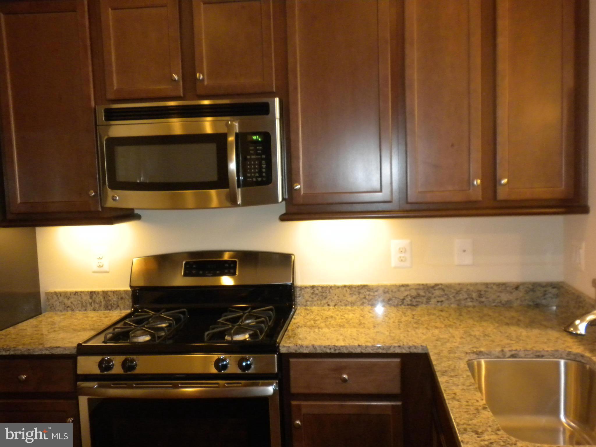 DANE RIDGE - Residential Lease