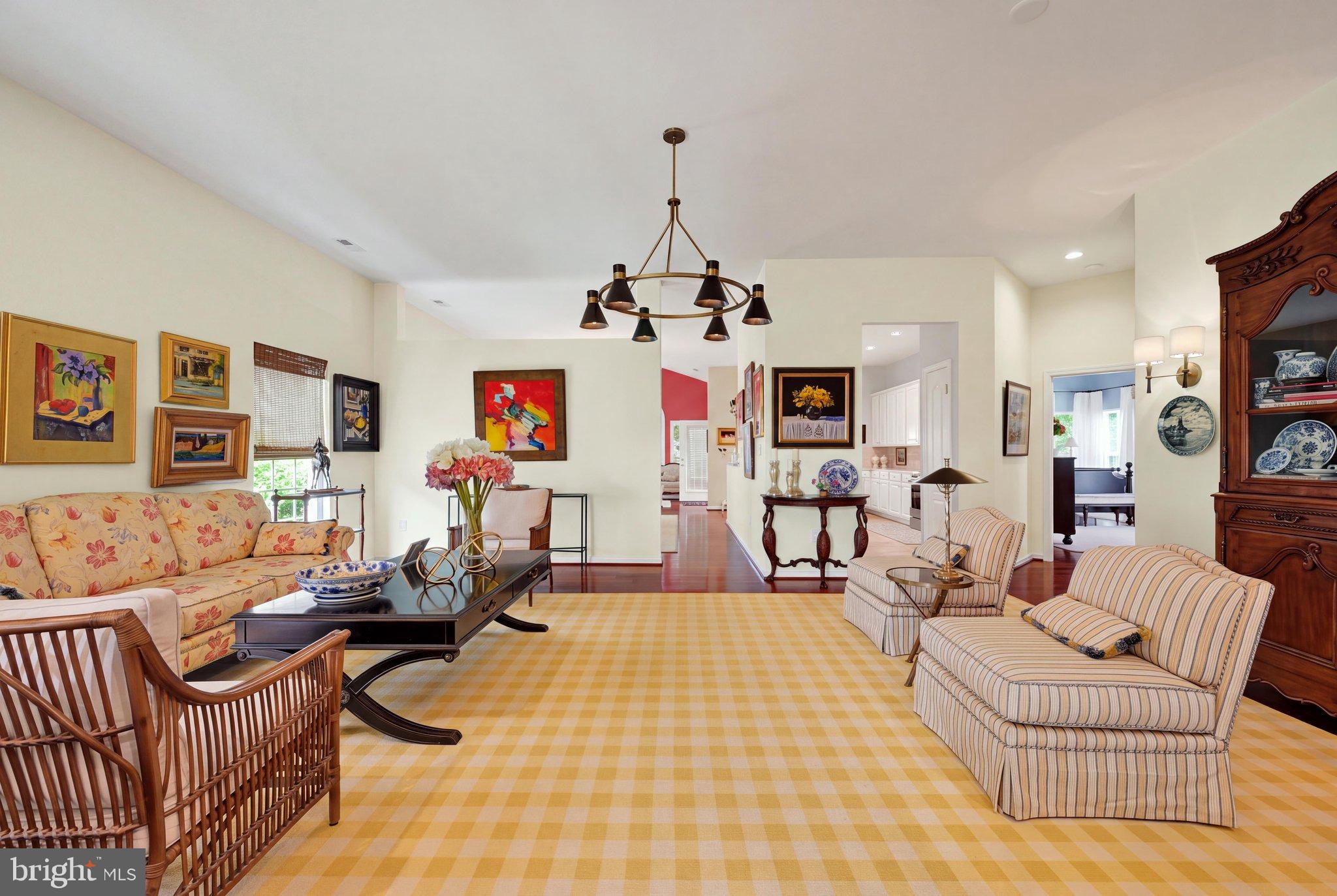 313 ORCHESTRA PLACE