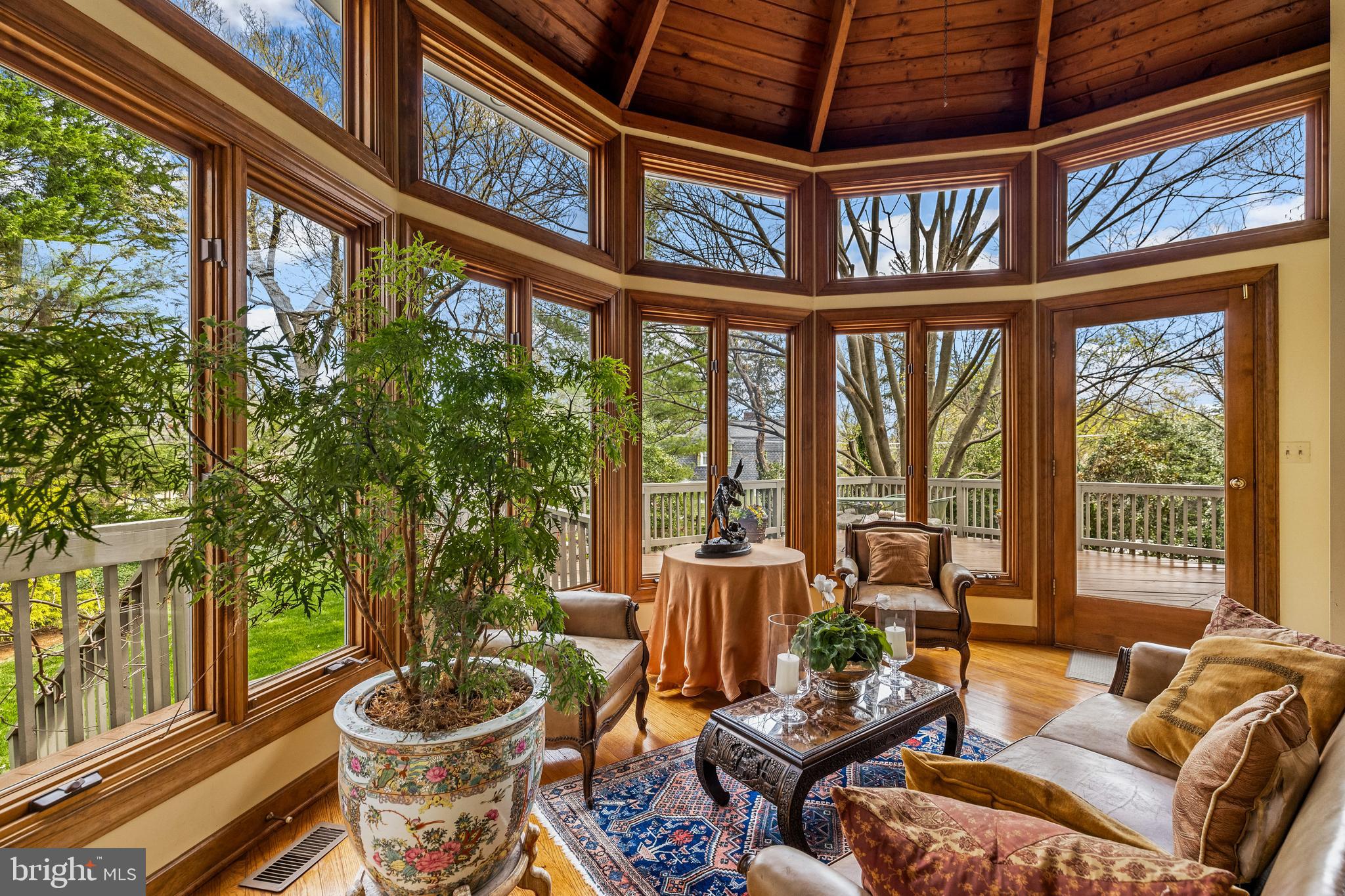 RUXTON - Residential