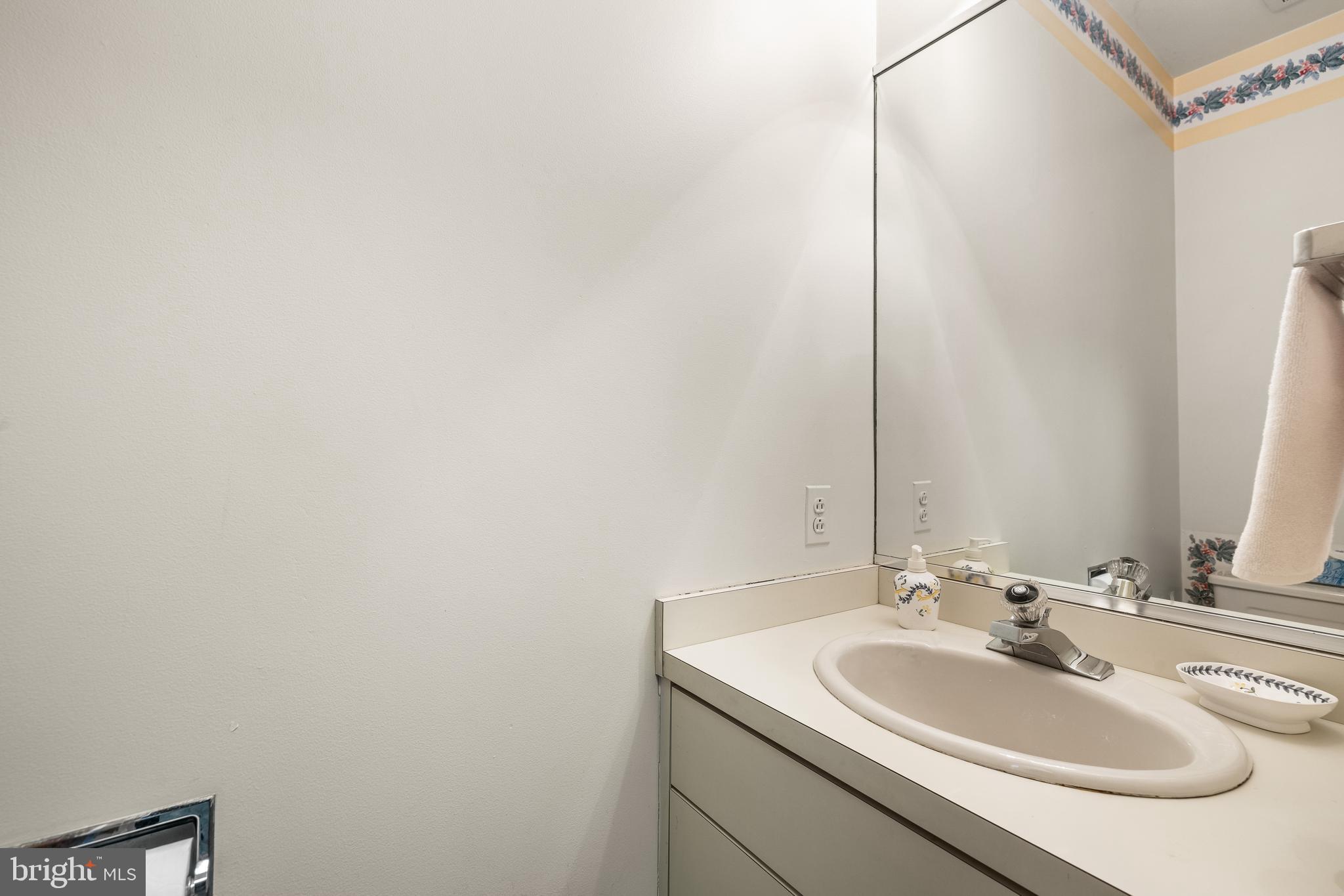 RUXTON - Residential