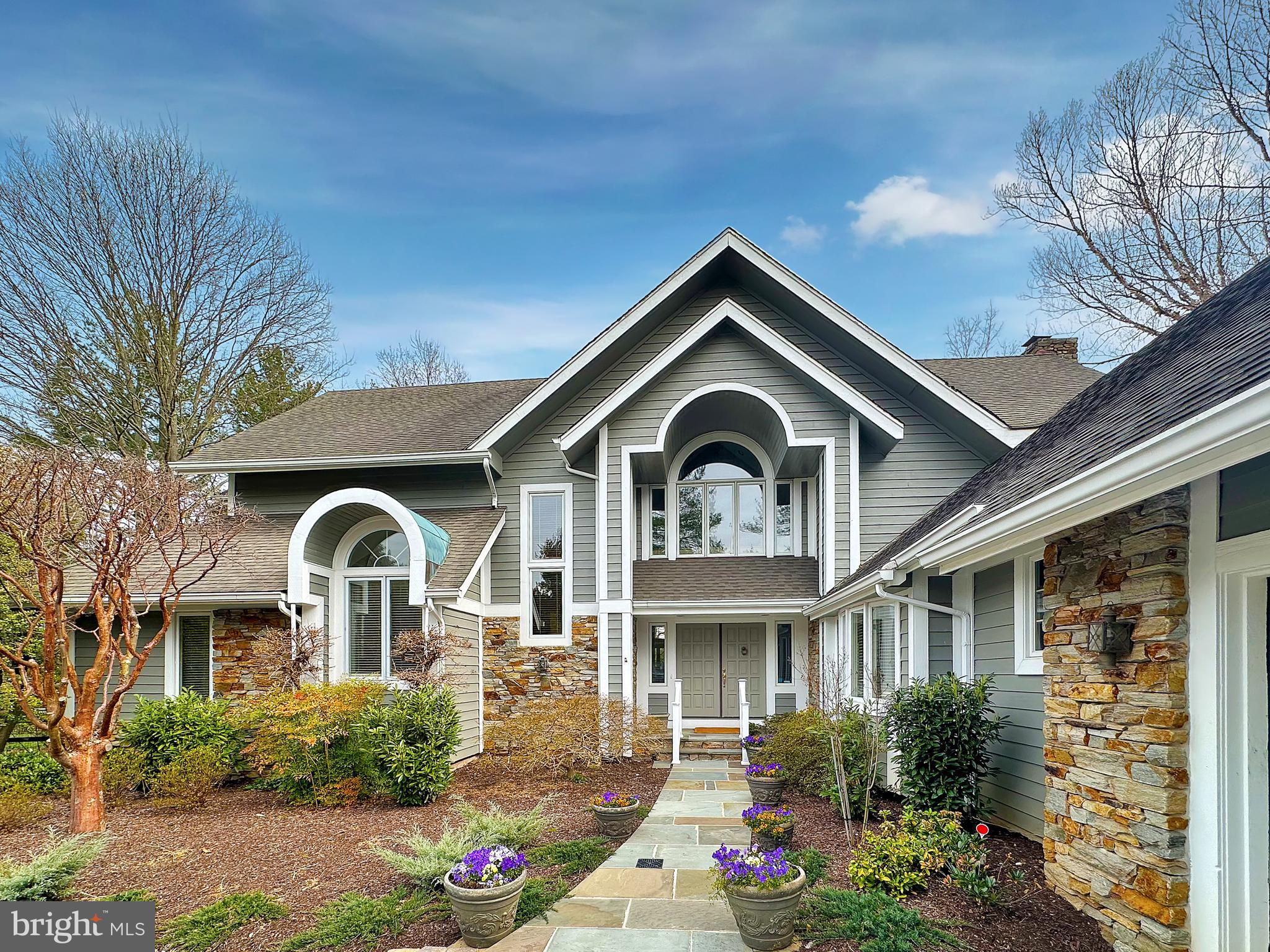 RUXTON - Residential