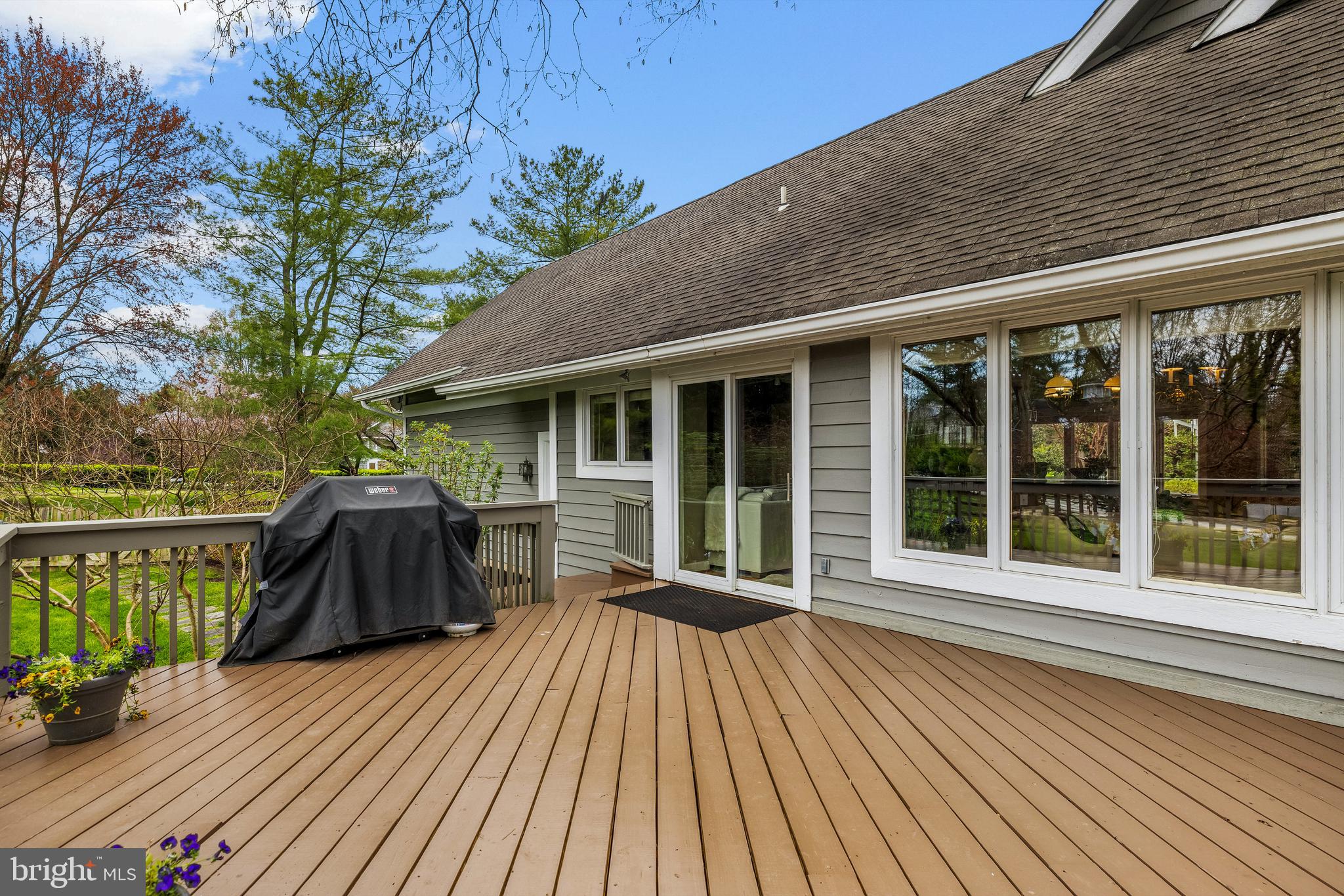 RUXTON - Residential