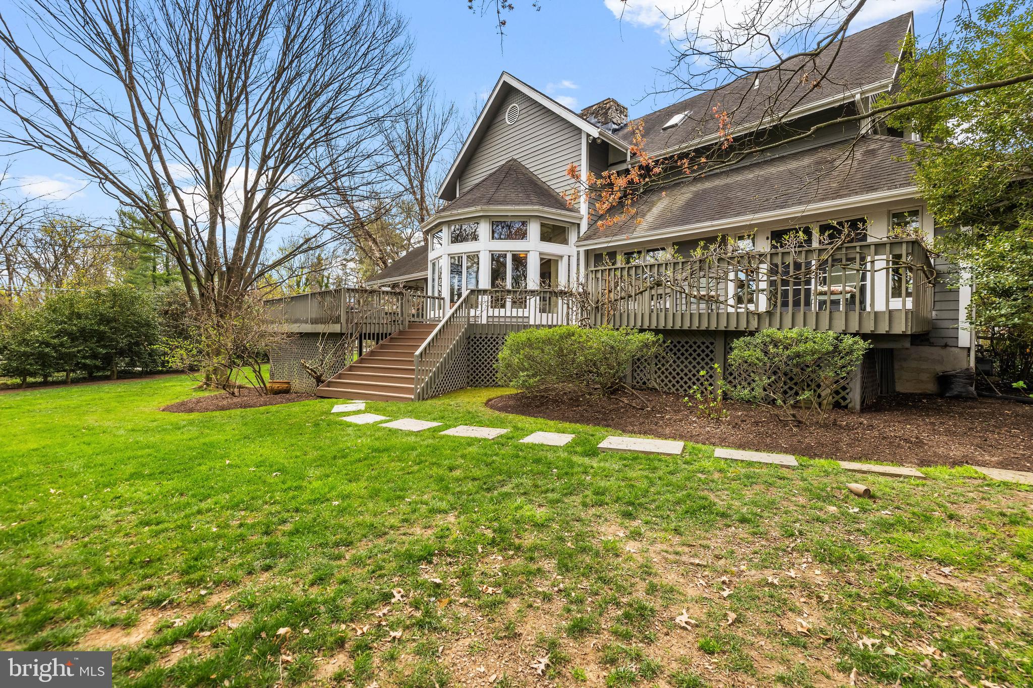 RUXTON - Residential