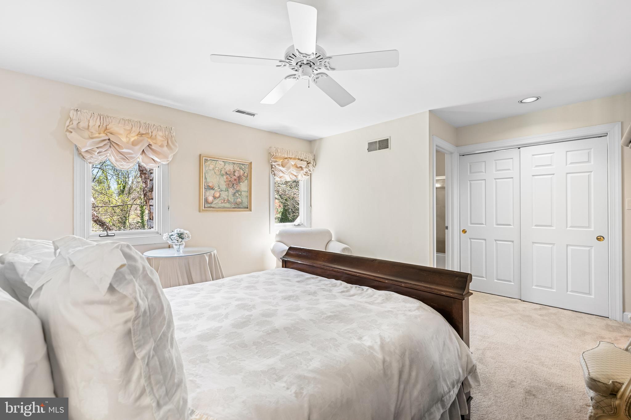 RUXTON - Residential