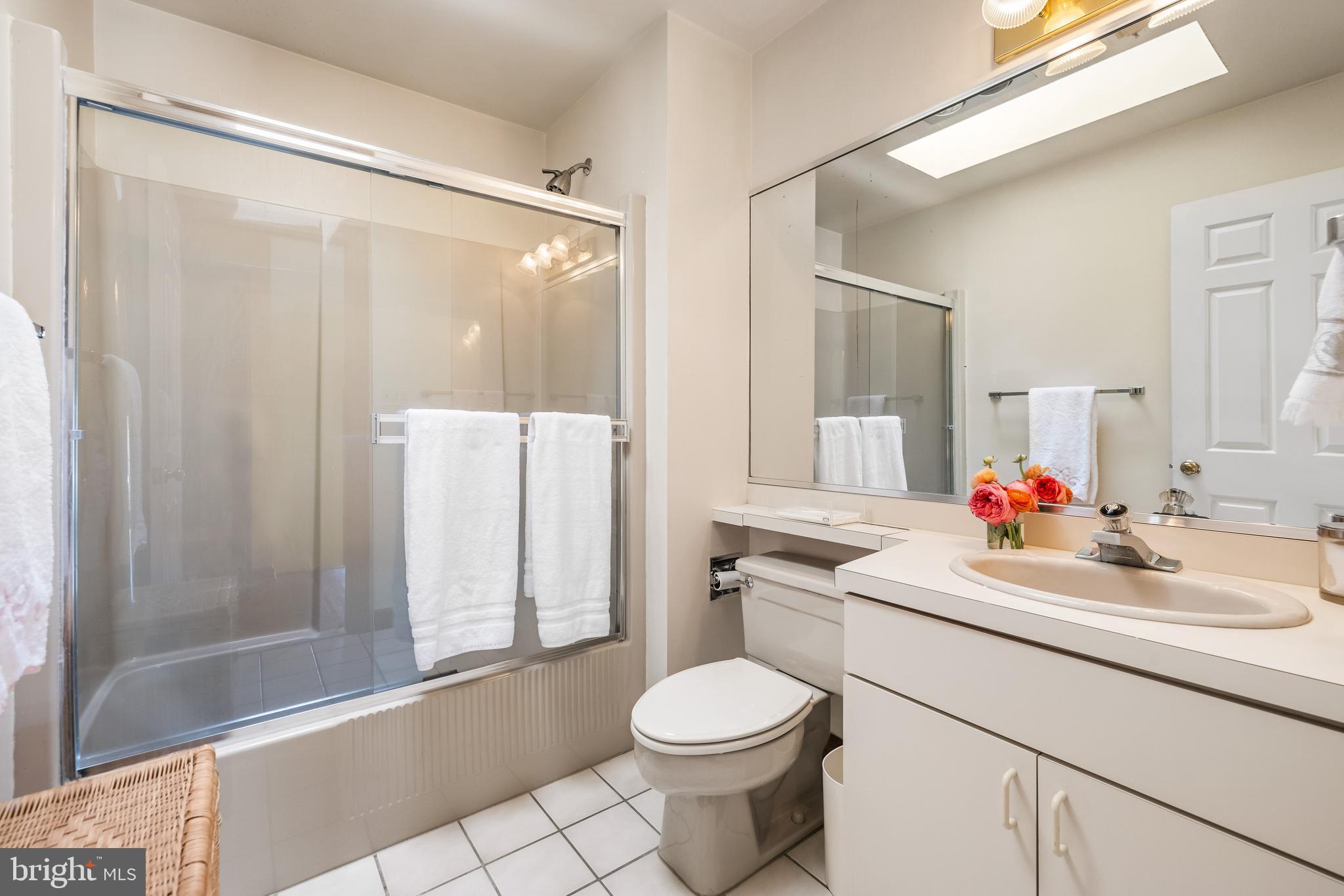 RUXTON - Residential