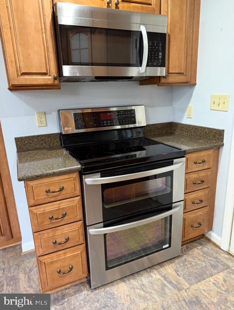 SPOTSWOOD ESTATES - Residential Lease