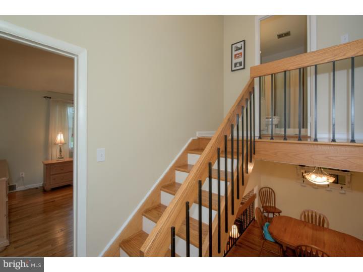 FLYING HILLS - Residential
