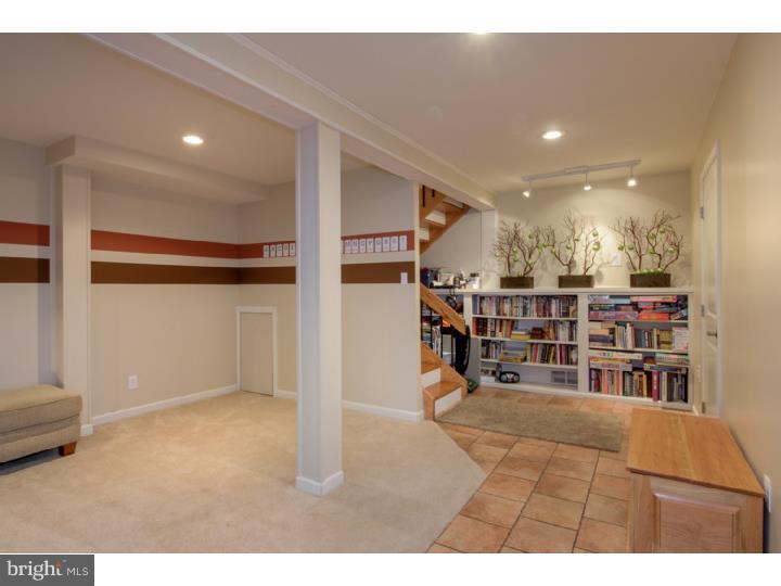 FLYING HILLS - Residential