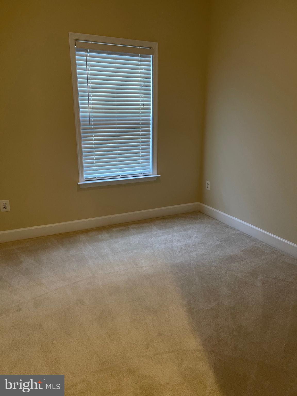 HIDDEN CREEK - Residential Lease