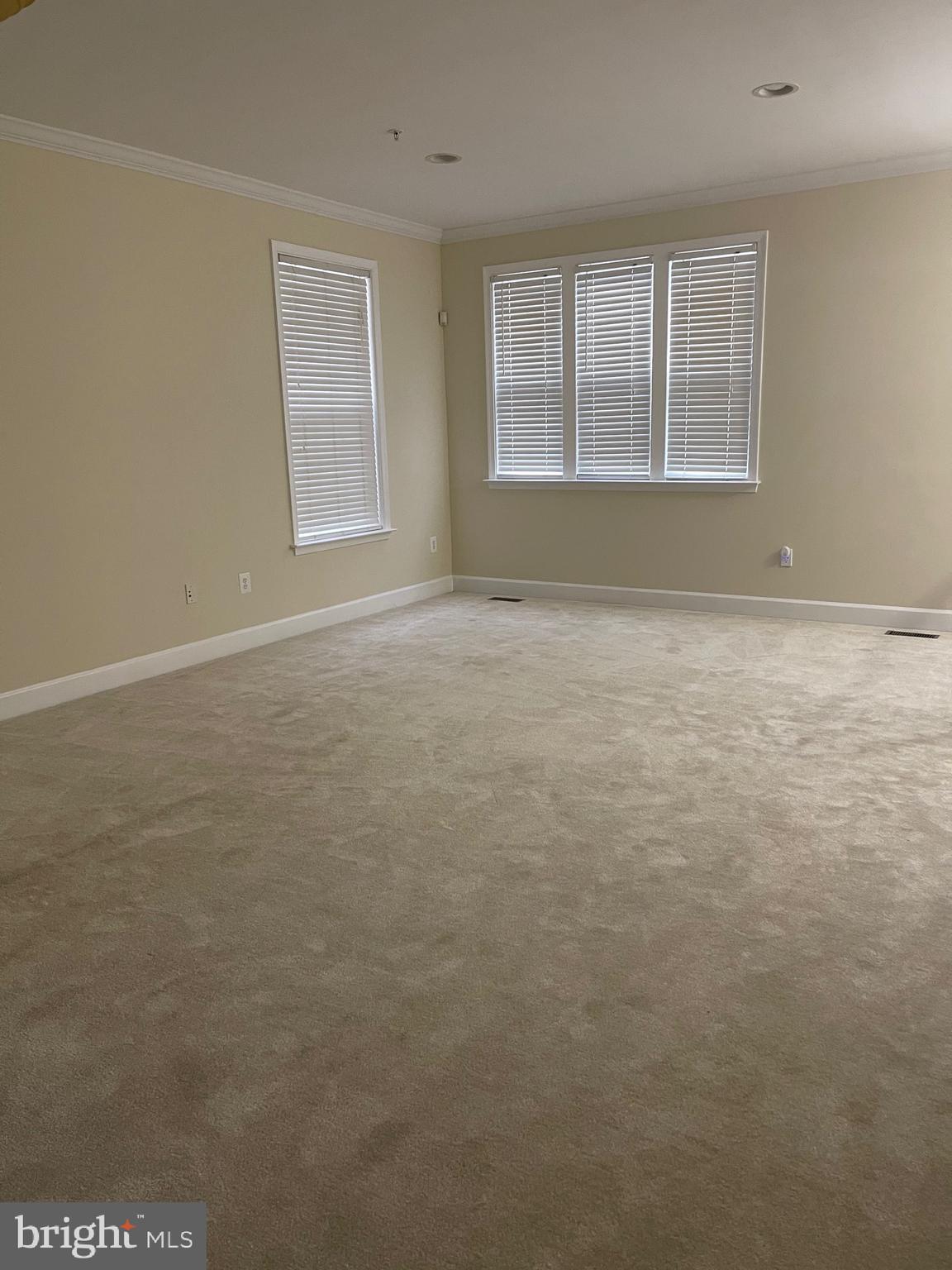 HIDDEN CREEK - Residential Lease