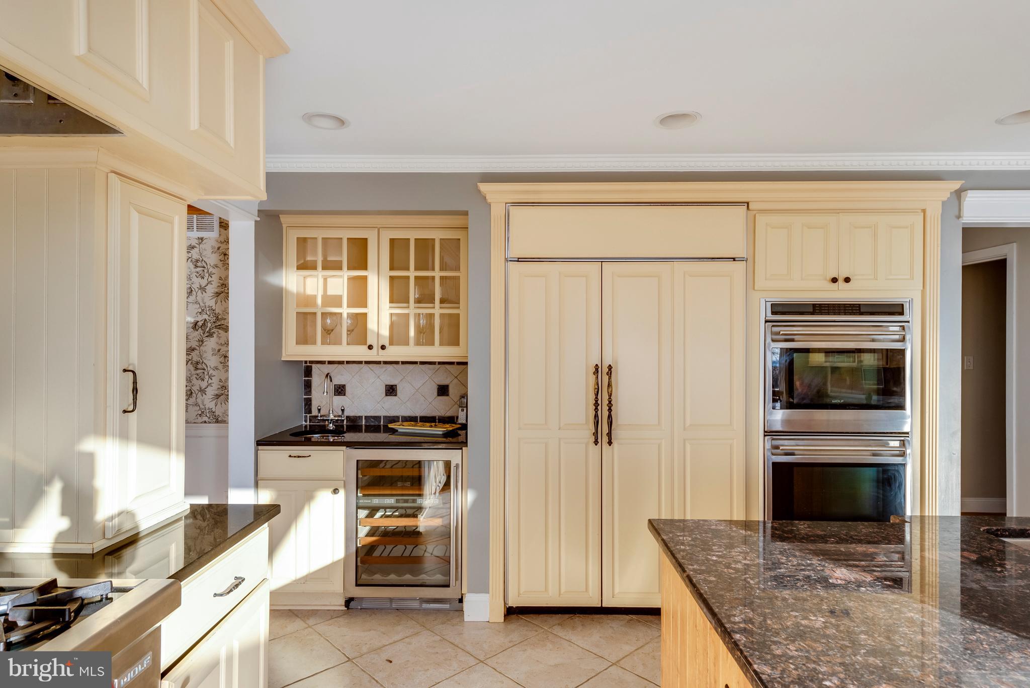 FISHING CREEK FARM - Residential