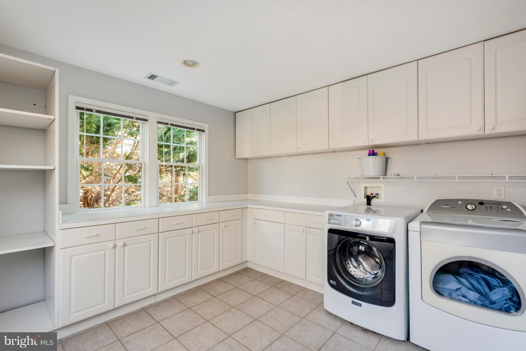 FISHING CREEK FARM - Residential