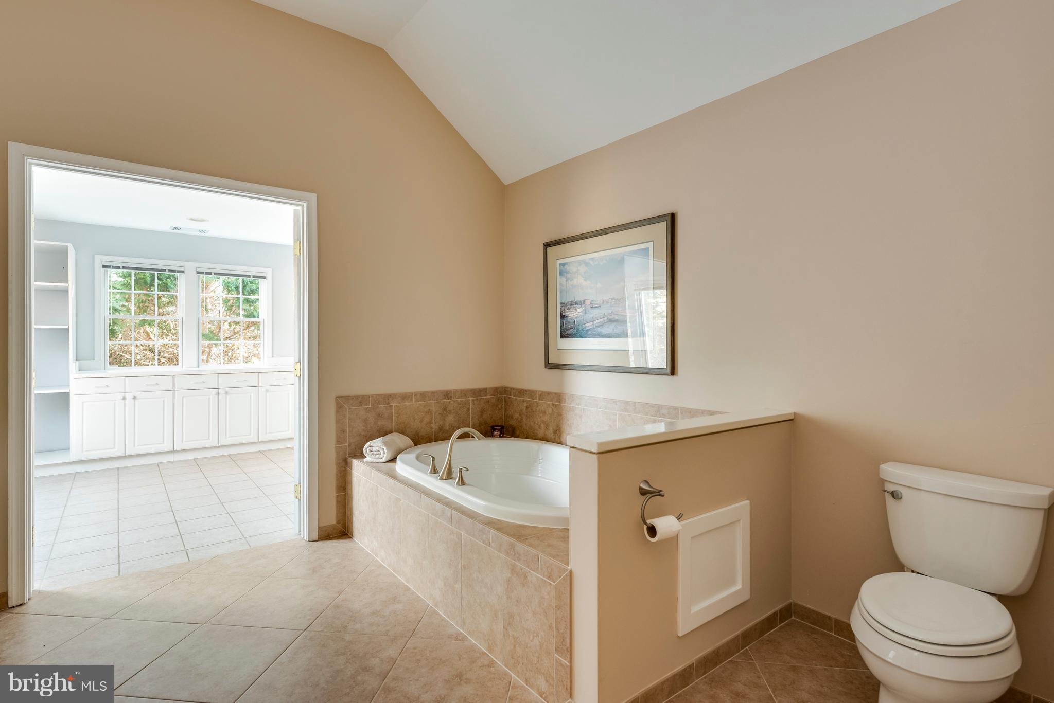 FISHING CREEK FARM - Residential