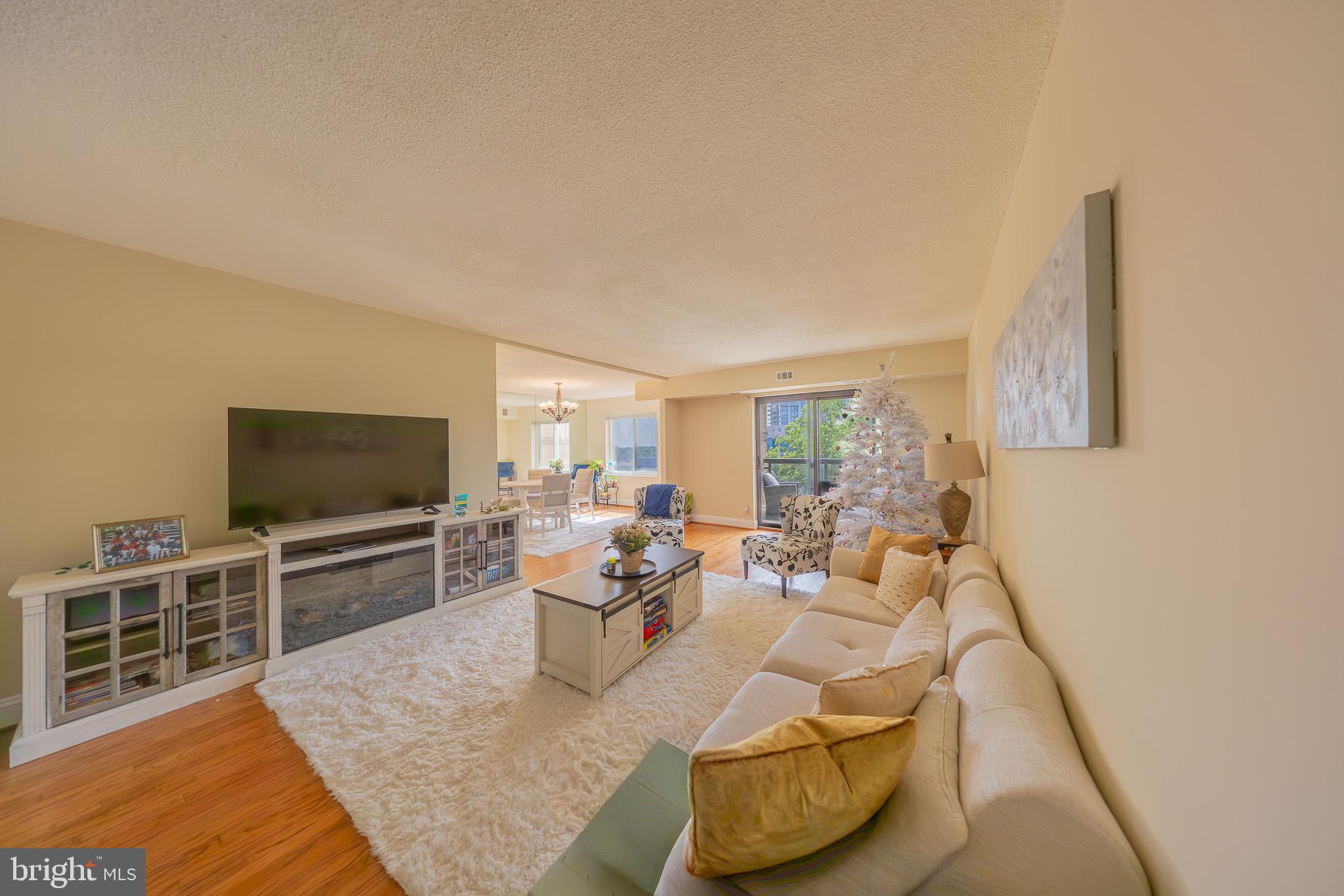 8370 GREENSBORO DRIVE 908