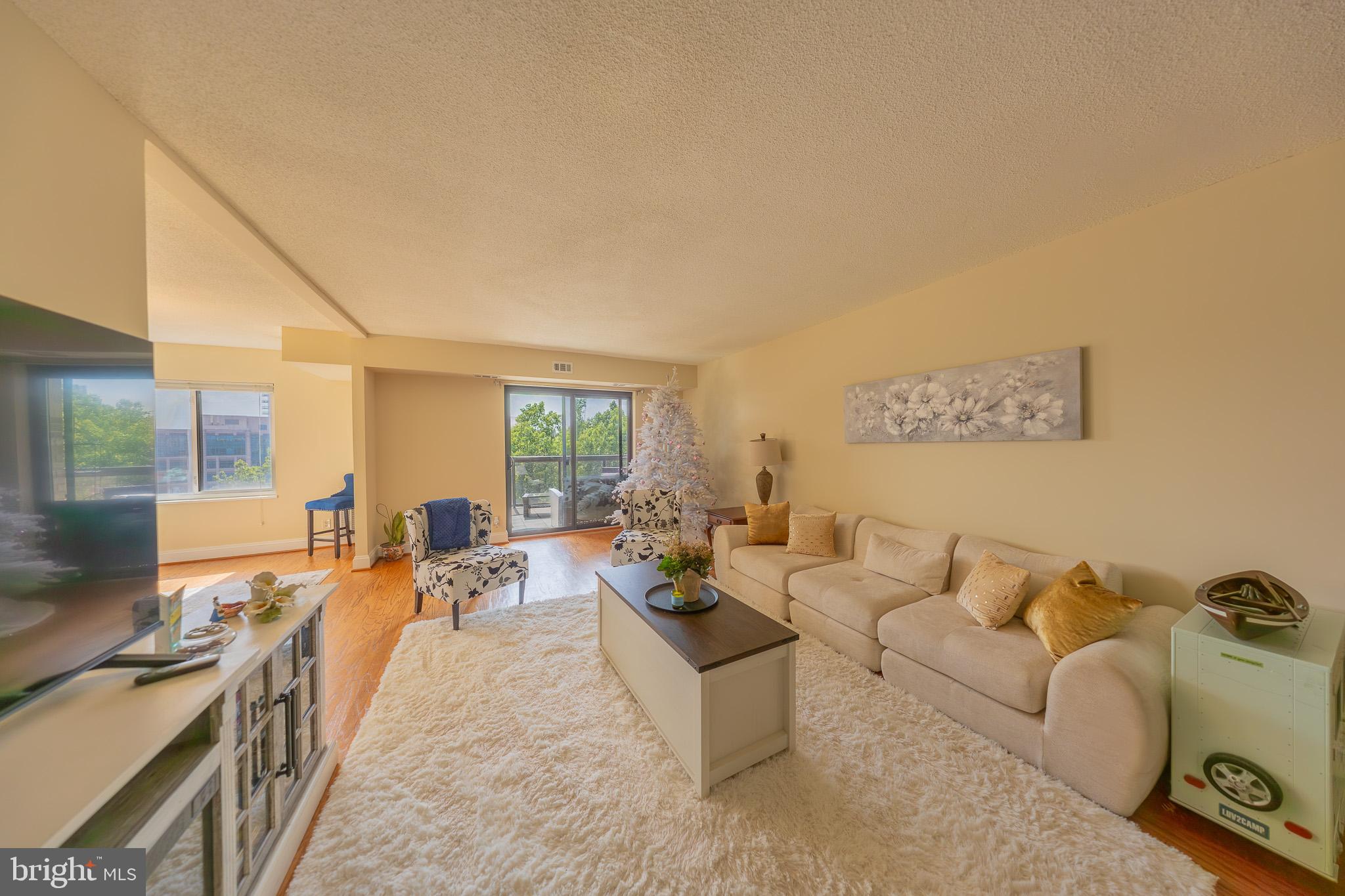 8370 GREENSBORO DRIVE 908