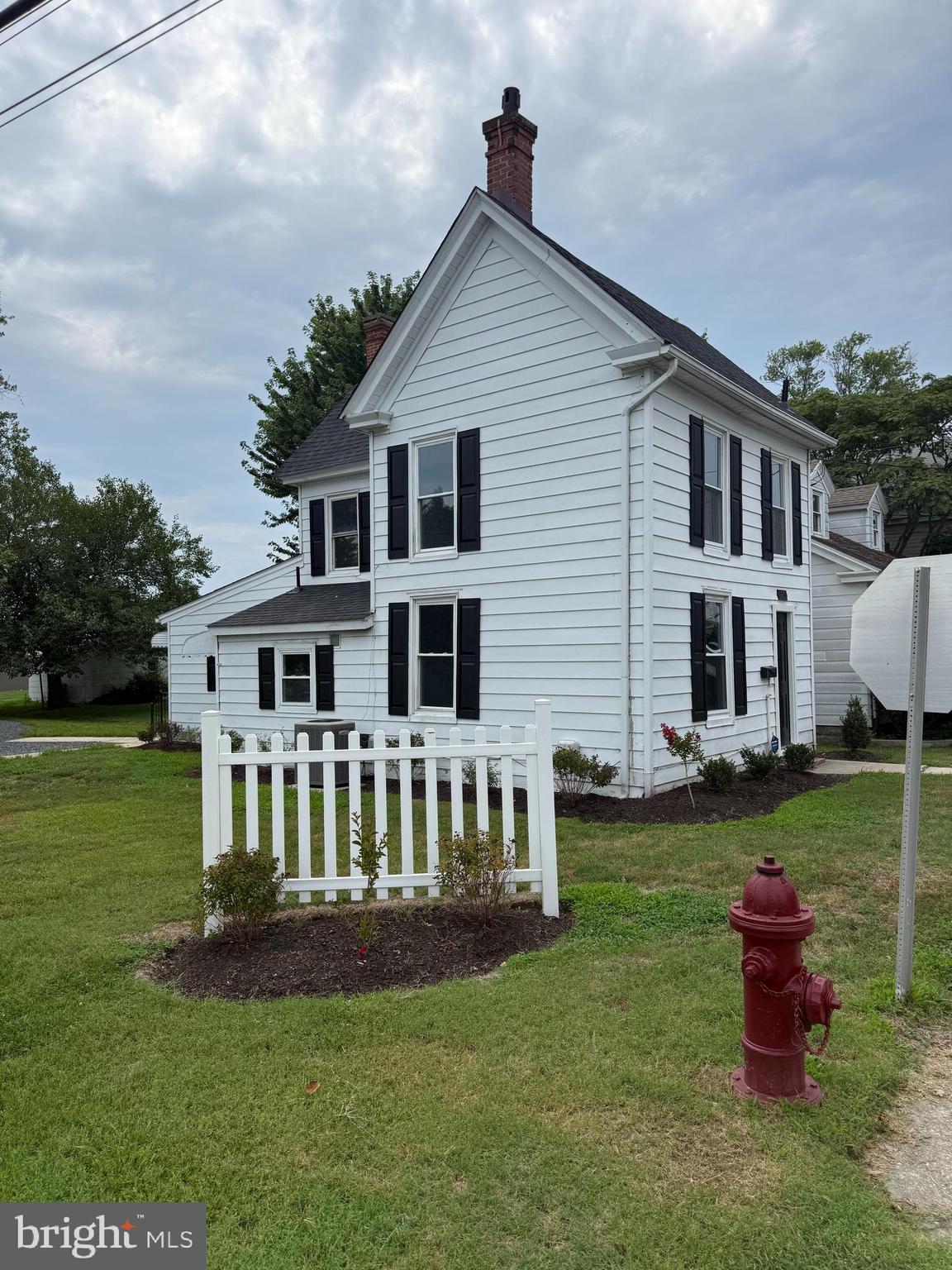425 HENRY STREET