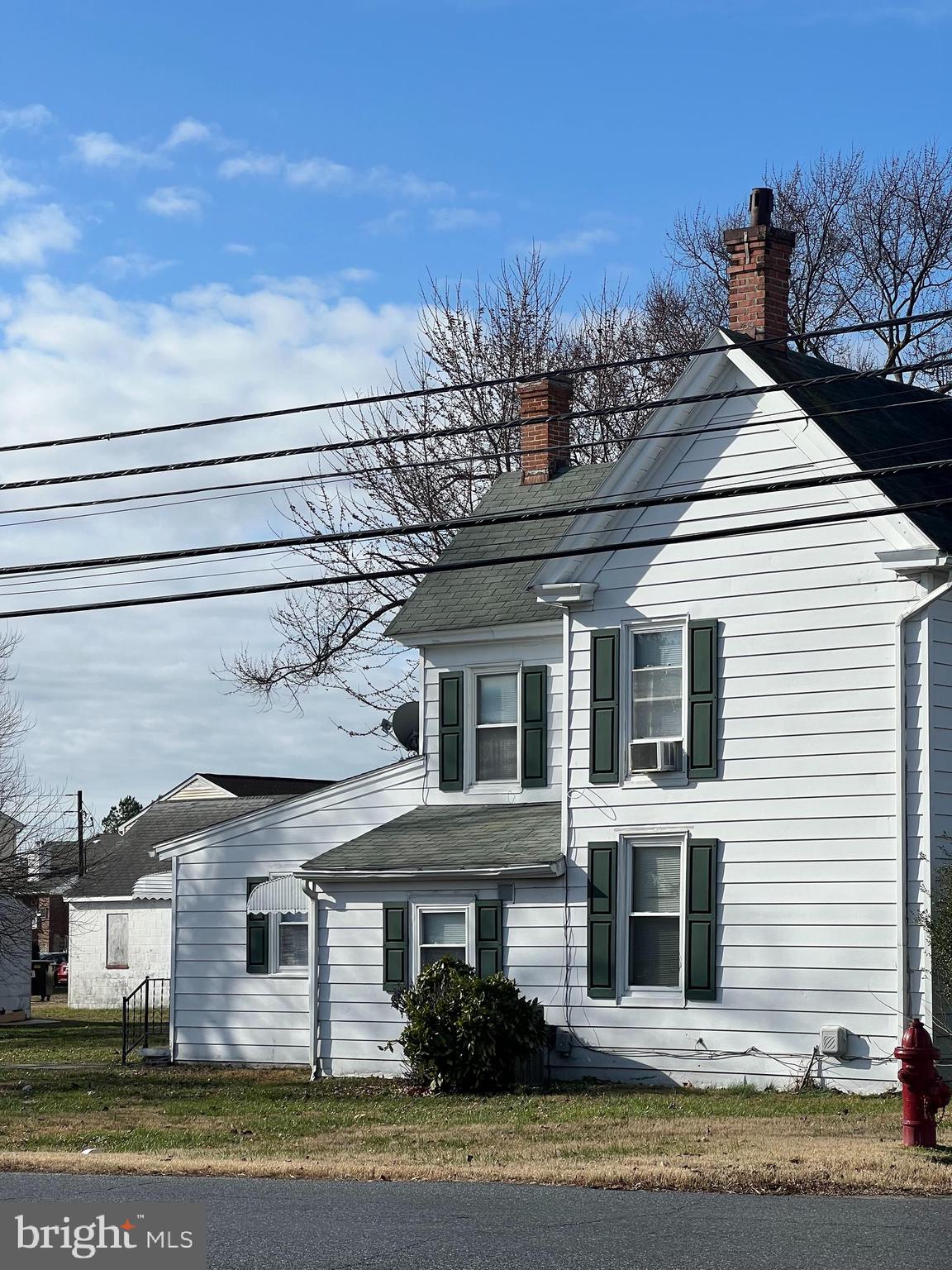 425 HENRY STREET