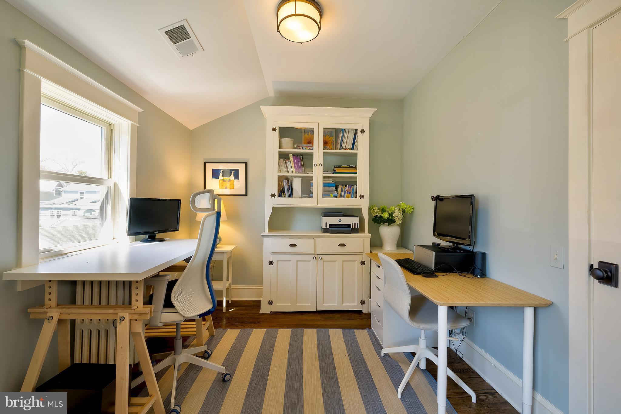 ROSEMONT - Residential