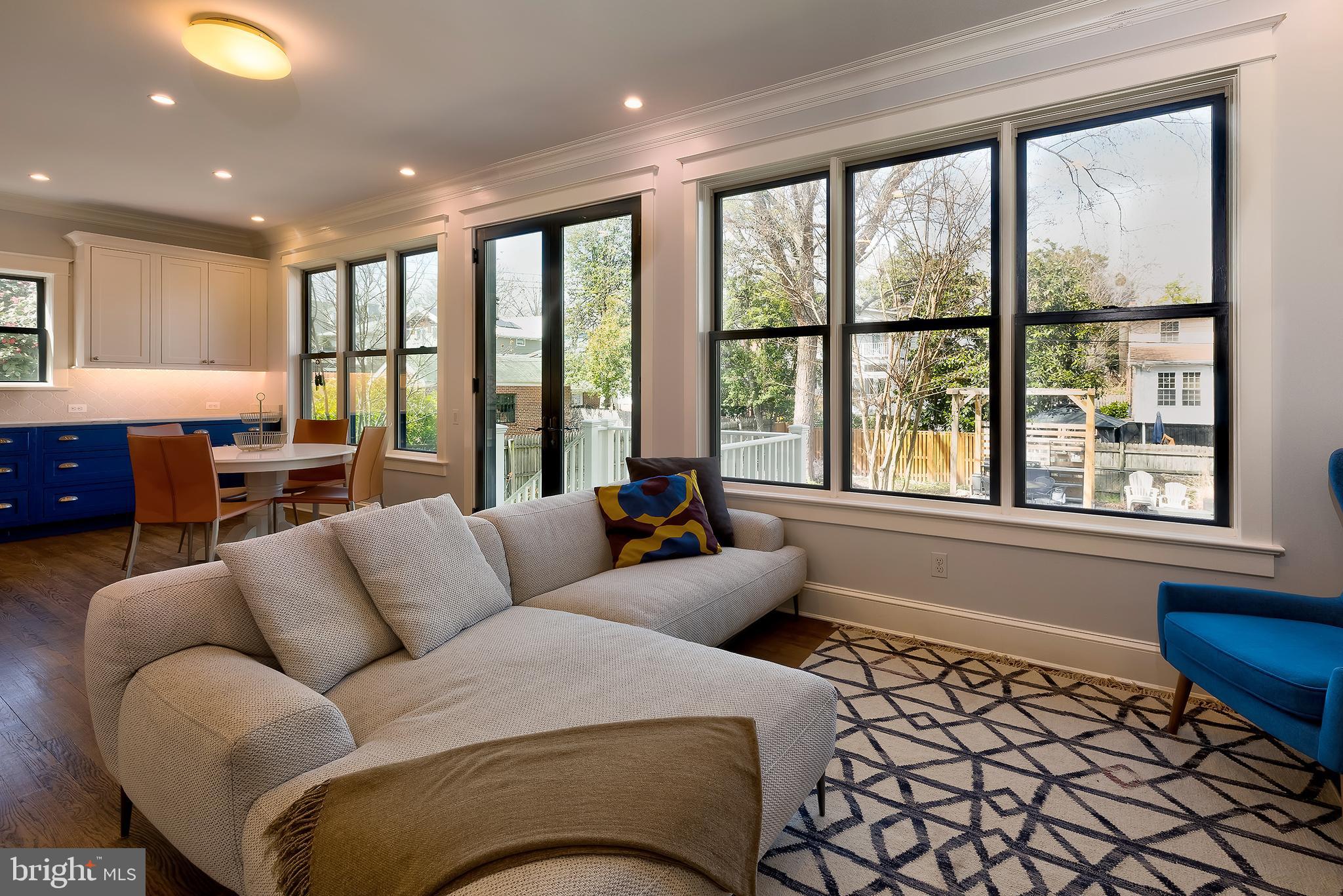 ROSEMONT - Residential