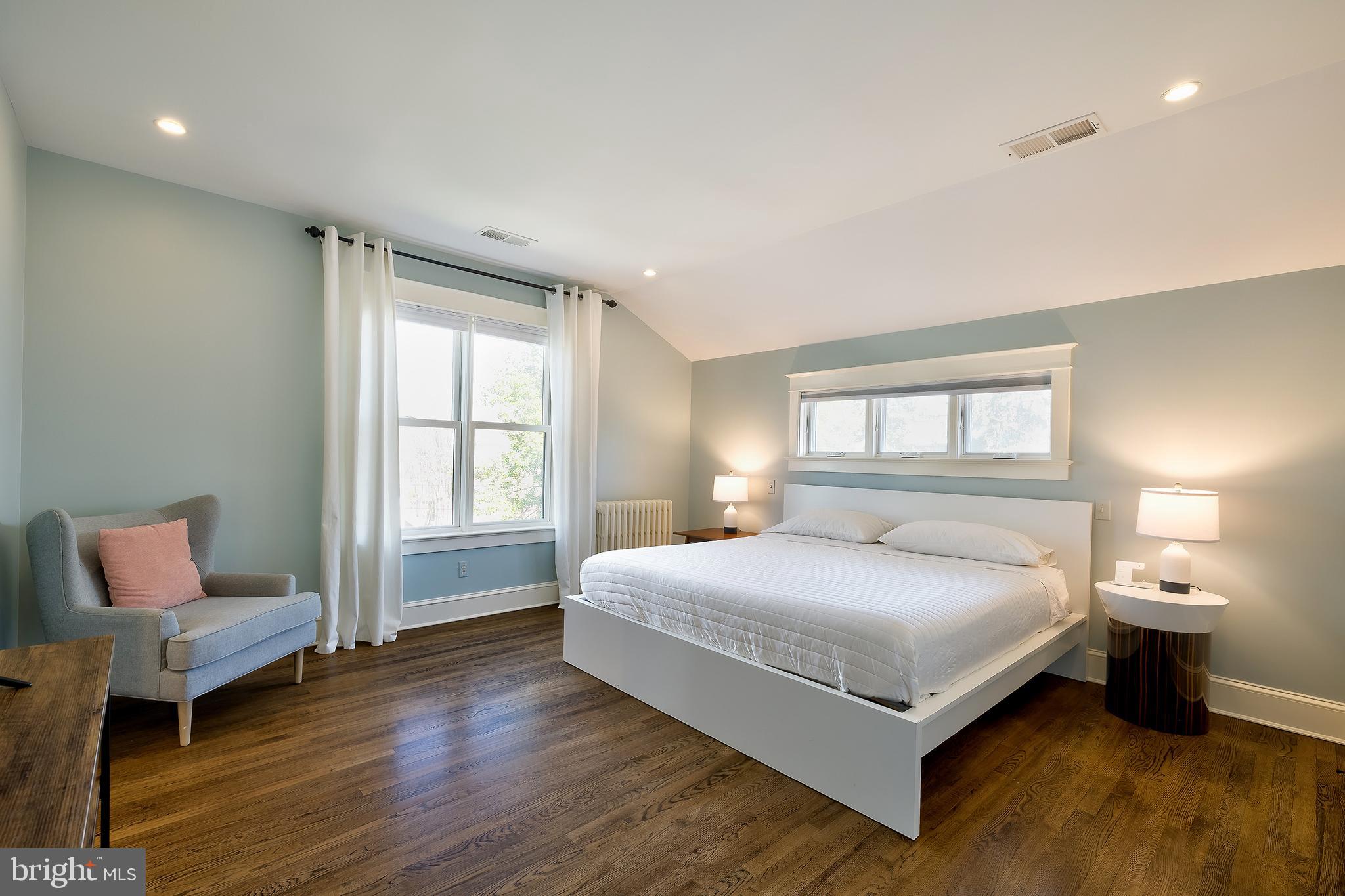 ROSEMONT - Residential